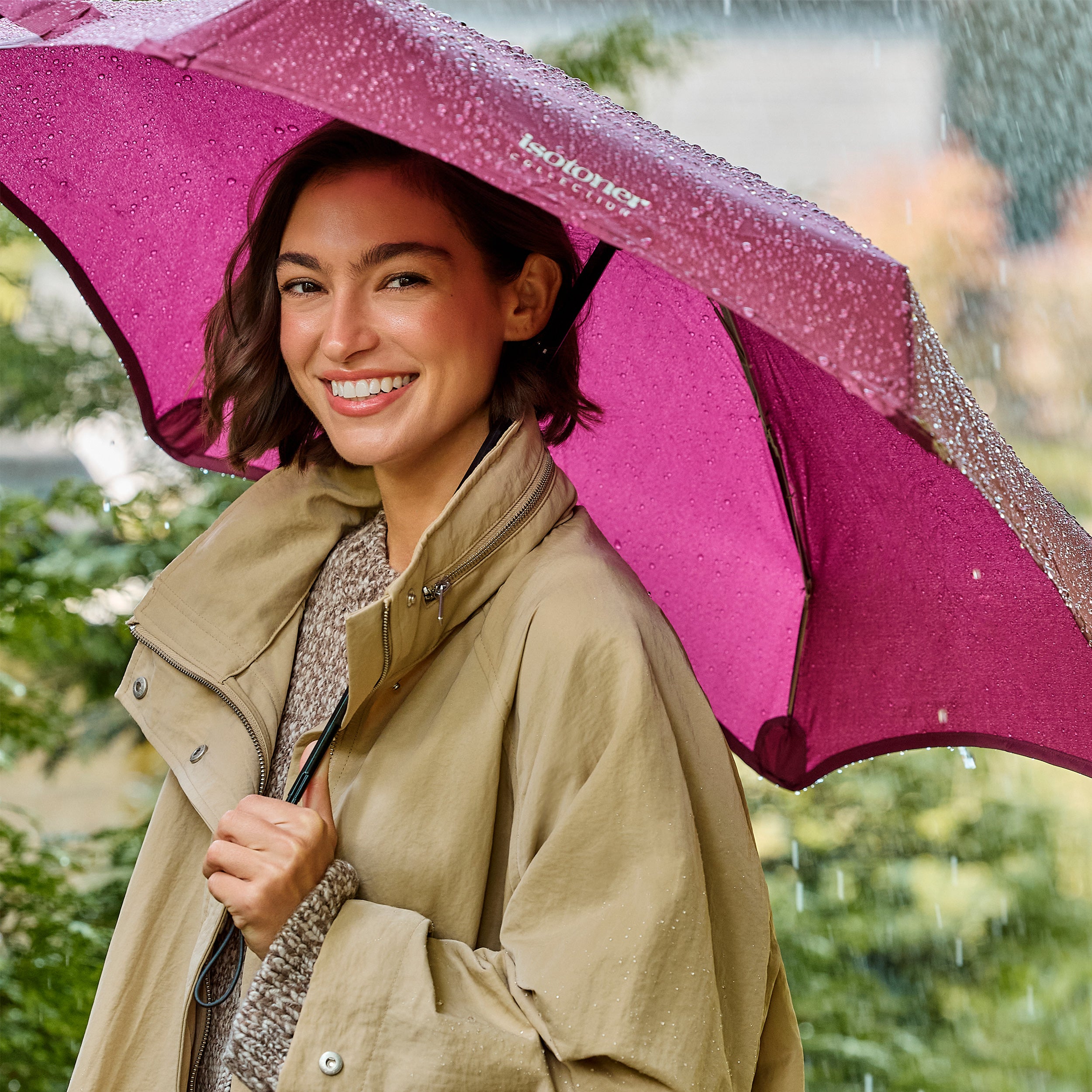 isotoner-parapluie-x-tra-solide-alpha-23-cm-prune image 2