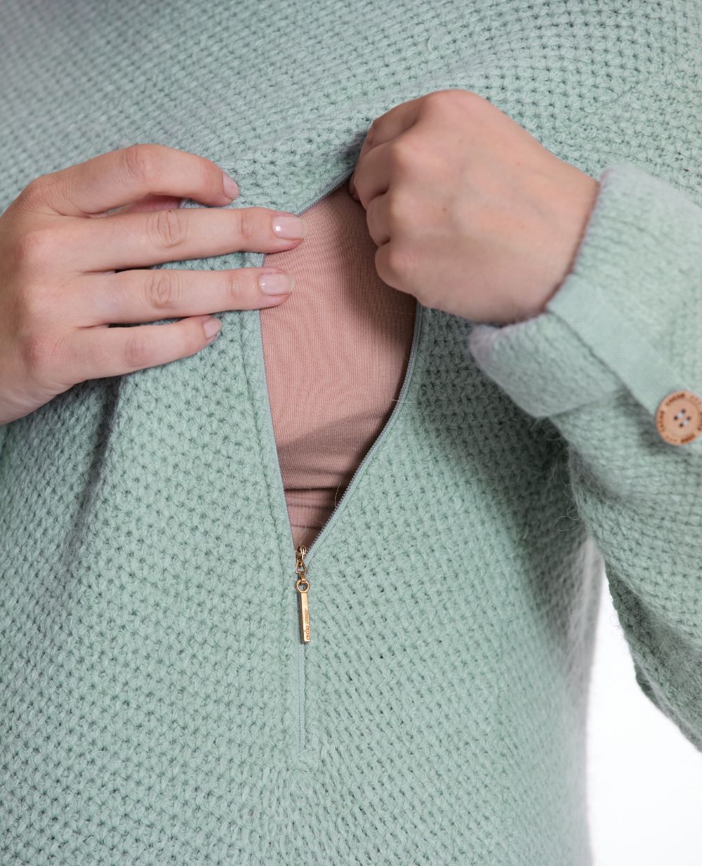 cache-c-ur-honey-robe-pull-de-grossesse-et-d-allaitement-sauge image 6