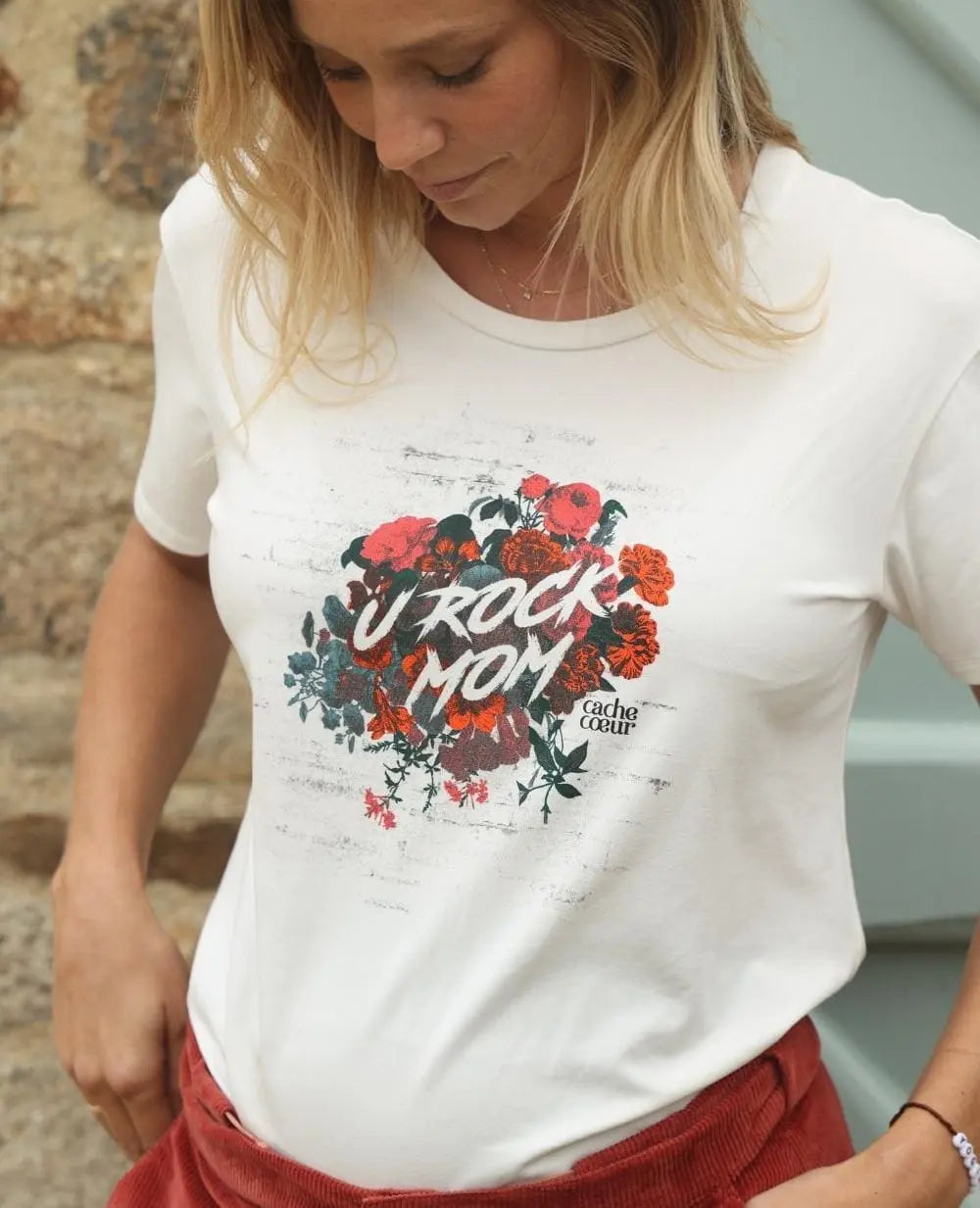 cache-c-ur-t-shirt-de-grossesse-rock-rouge-u-rock-mom image 6