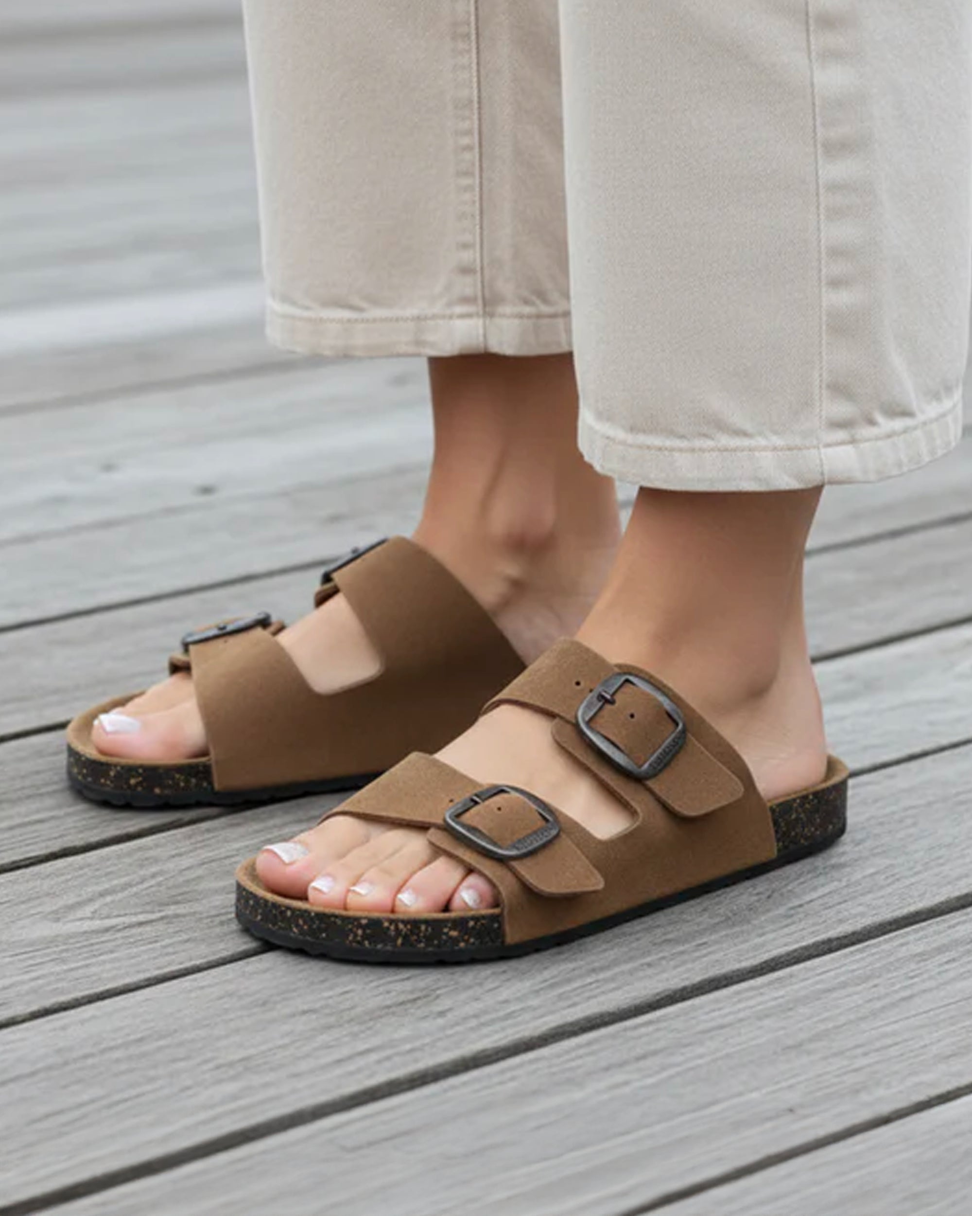 isotoner-mules-sandales-femme-double-bride-cuir-camel image 2