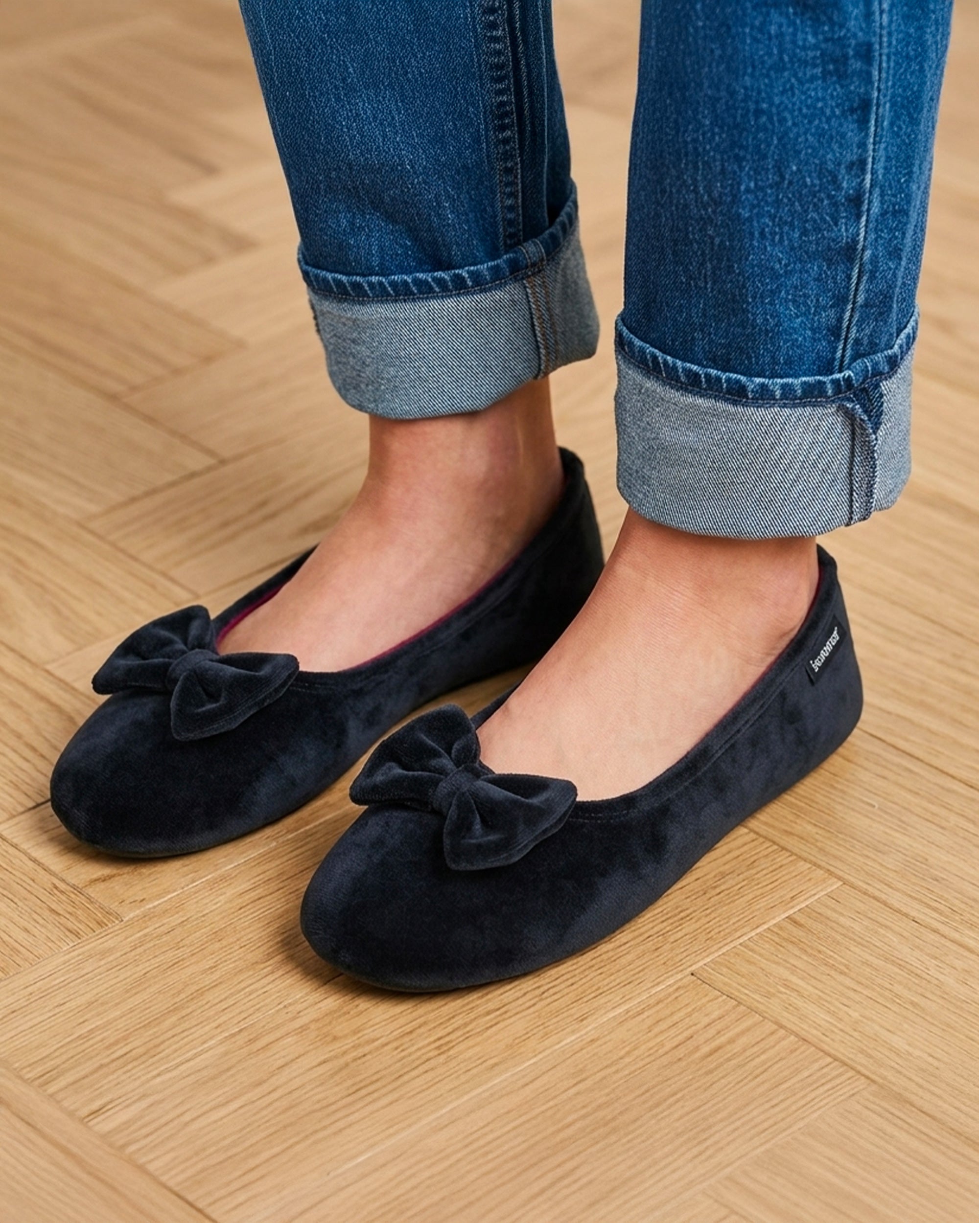 isotoner-chaussons-ballerines-femme-noir-rayures-m-moire-de-forme image 2