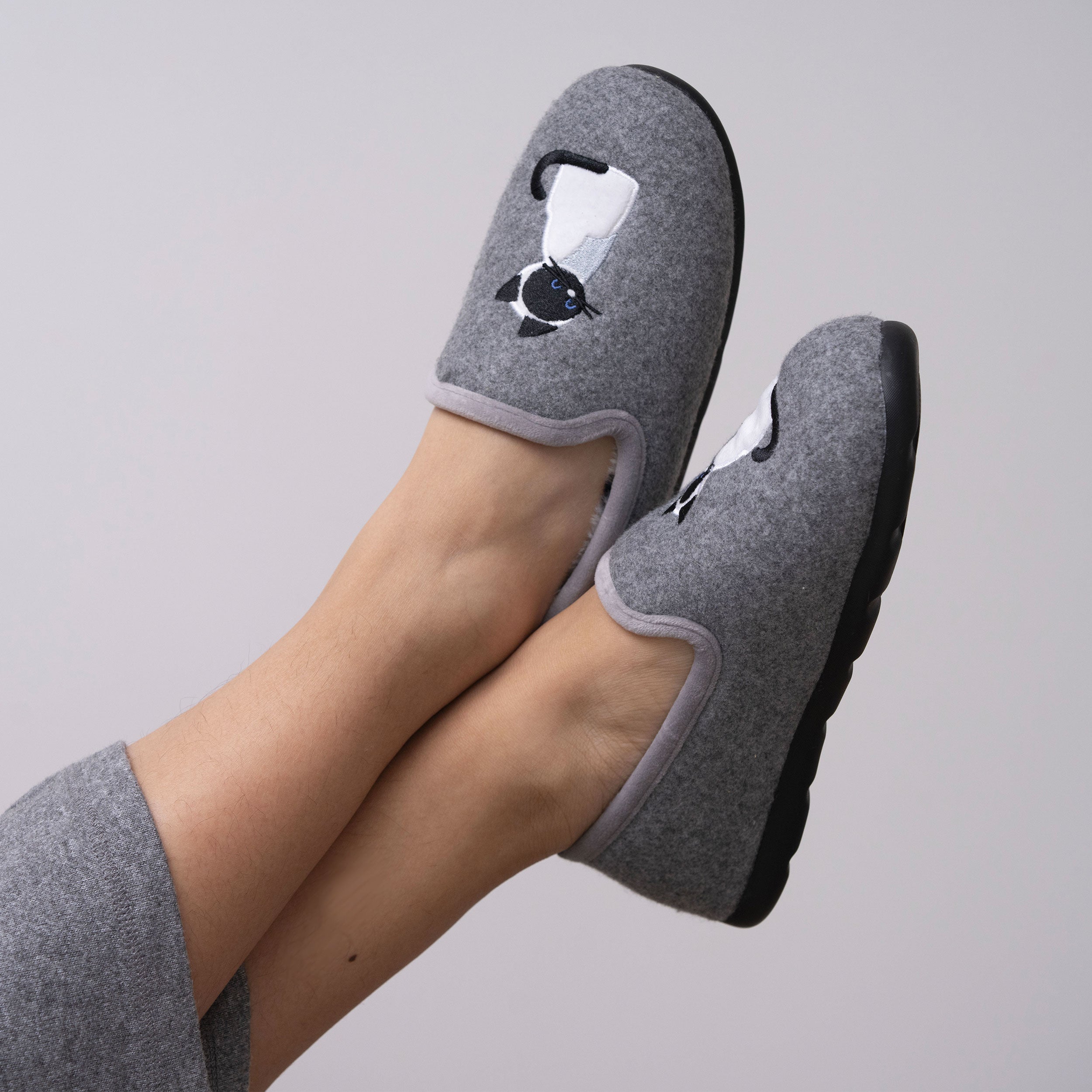 isotoner-chaussons-slippers-femme-gris-charentaises-everywear image 2