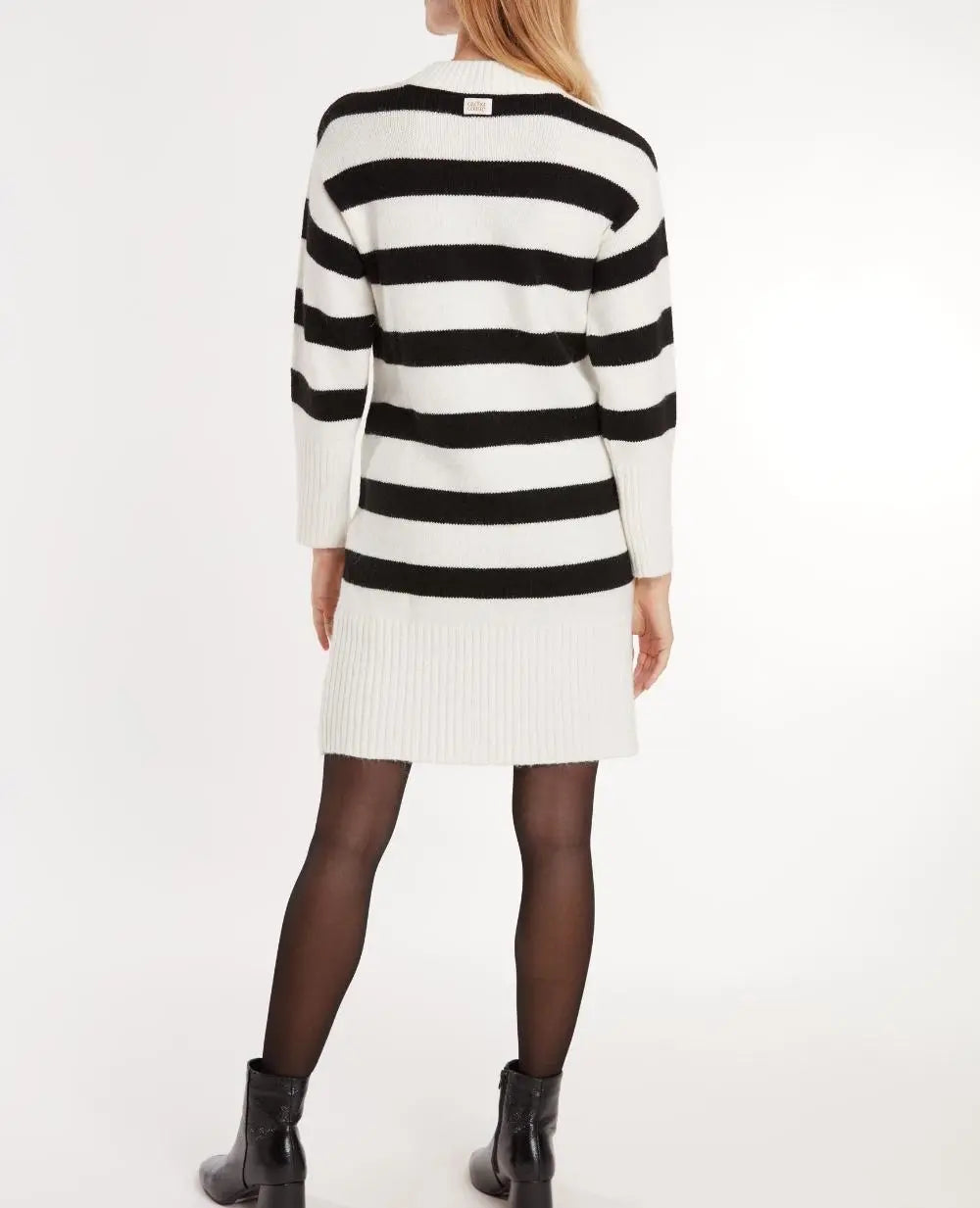 cache-c-ur-normandie-robe-pull-de-grossesse-et-d-allaitement-noir-blanc image 5