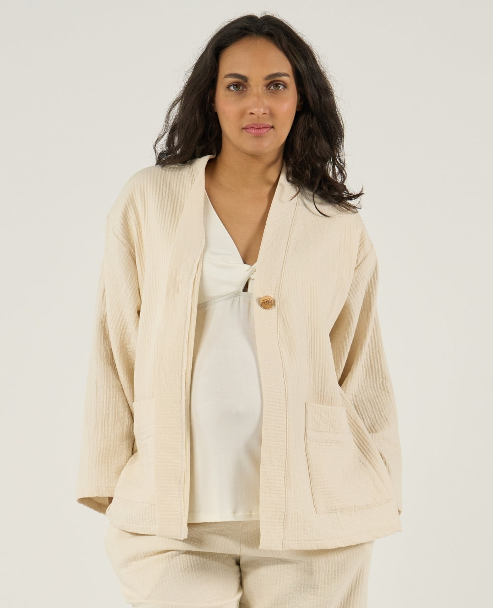 cache-c-ur-celia-veste-de-maternit-naturel image 3
