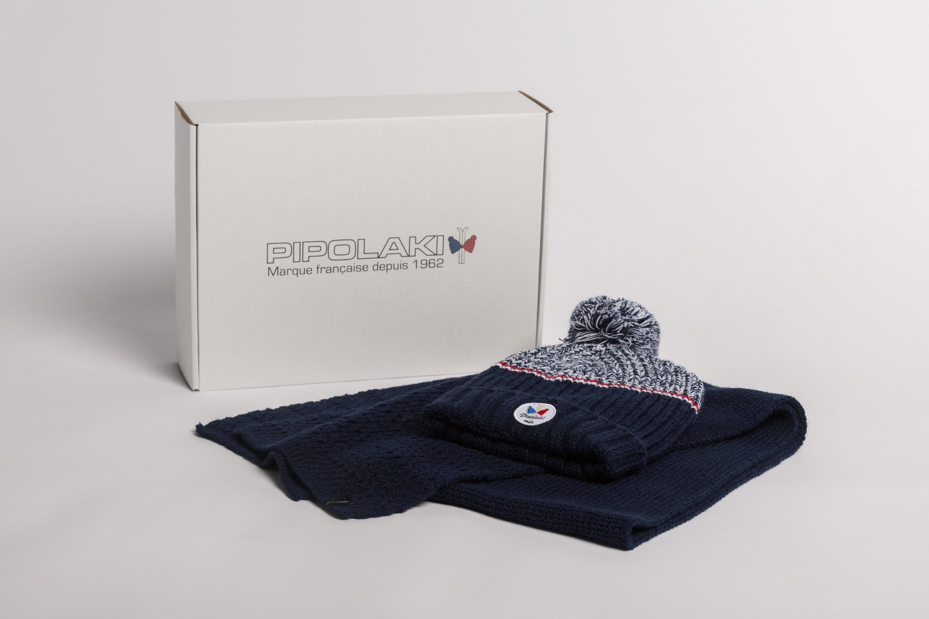 pipolaki-coffret-cadeau-lespi-echarpe-paula-bonnet-et-echarpe-hiver image 2