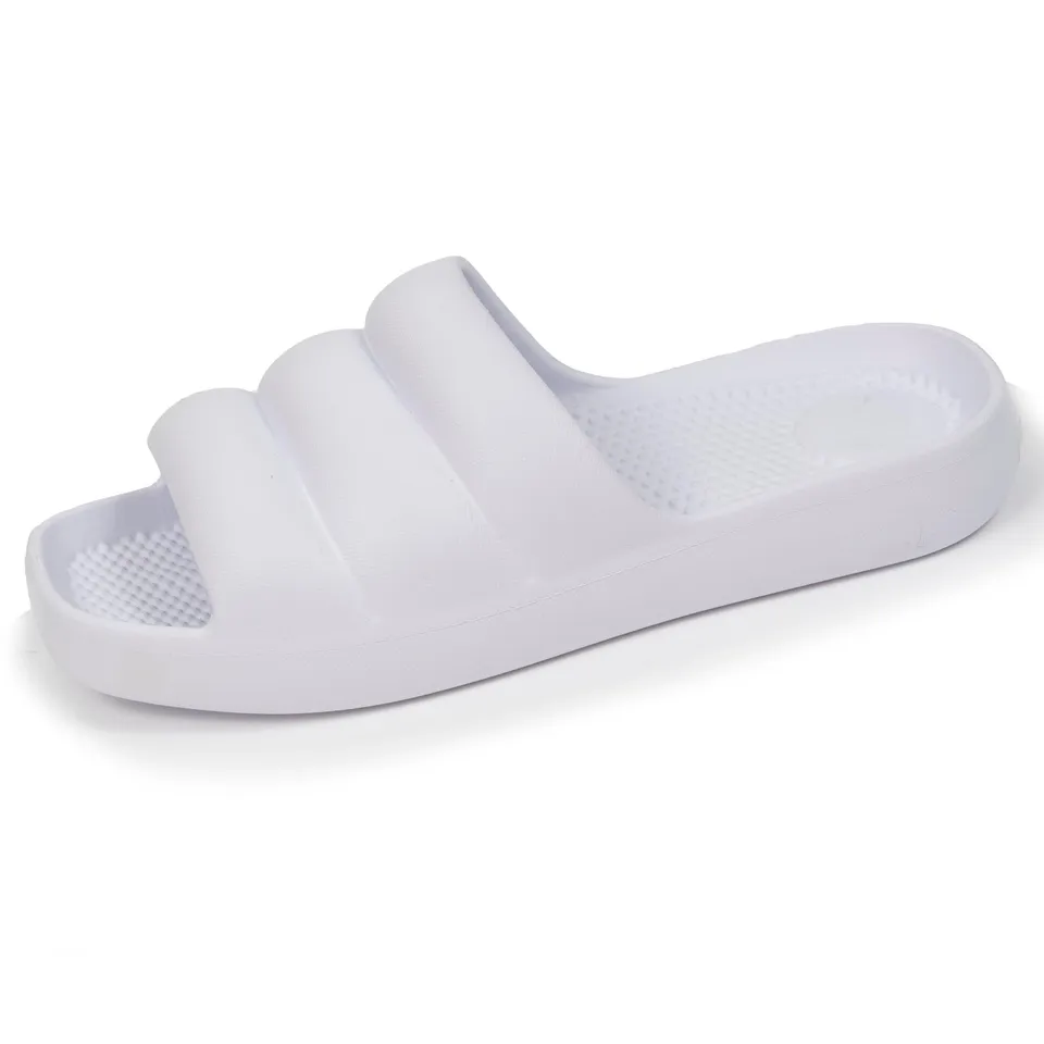 isotoner-mules-claquettes-femme-everywear-blanc image 1