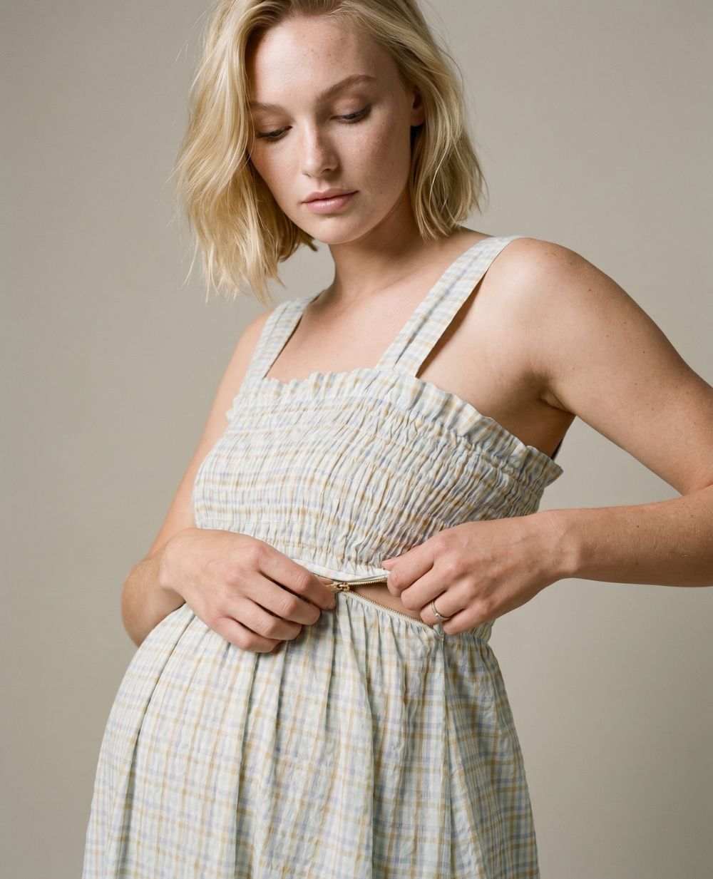 cache-c-ur-robe-d-allaitement-alice-multicolore-vichy-bio image 2