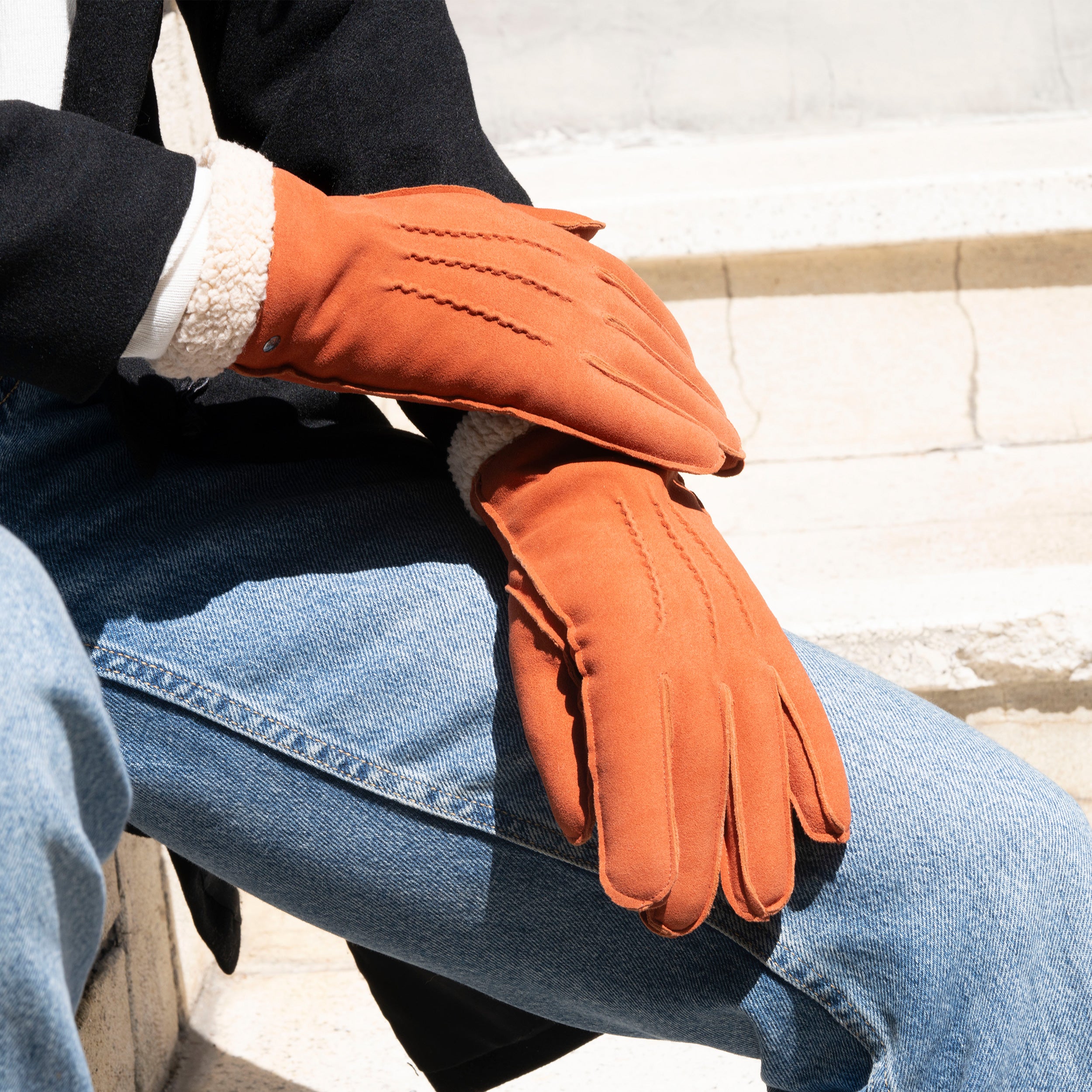 isotoner-gants-femme-cuir-velours-fourr-s-mandarine-doublure-chaude image 2