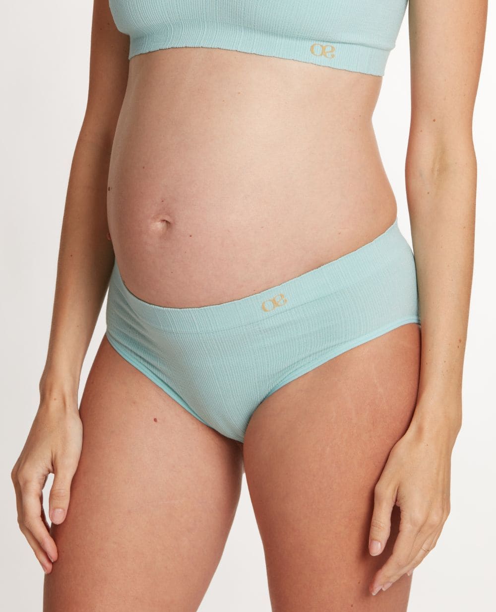 cache-c-ur-slip-maternit-zo-vert-d-eau-bambou-sans-couture image 1