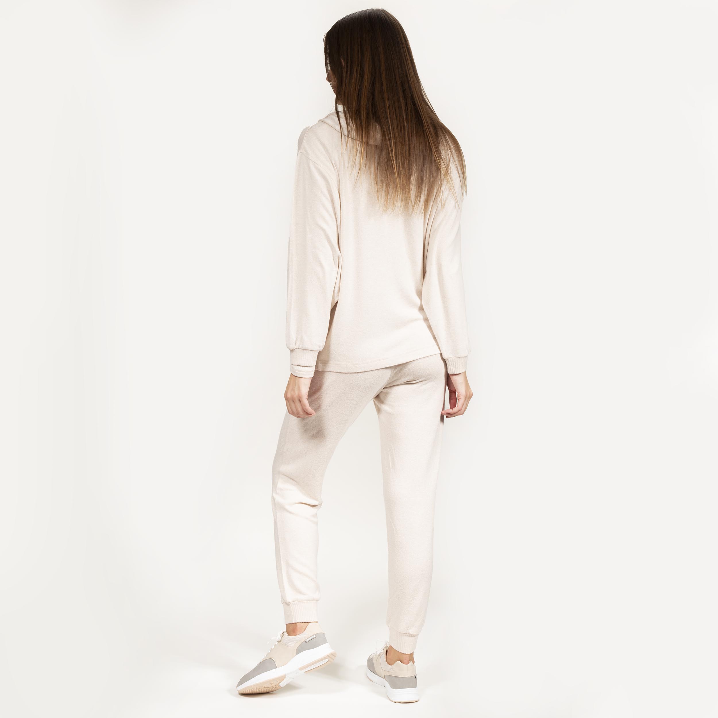 isotoner-sweat-shirt-capuche-femme-beige-homewear-ultra-doux image 3