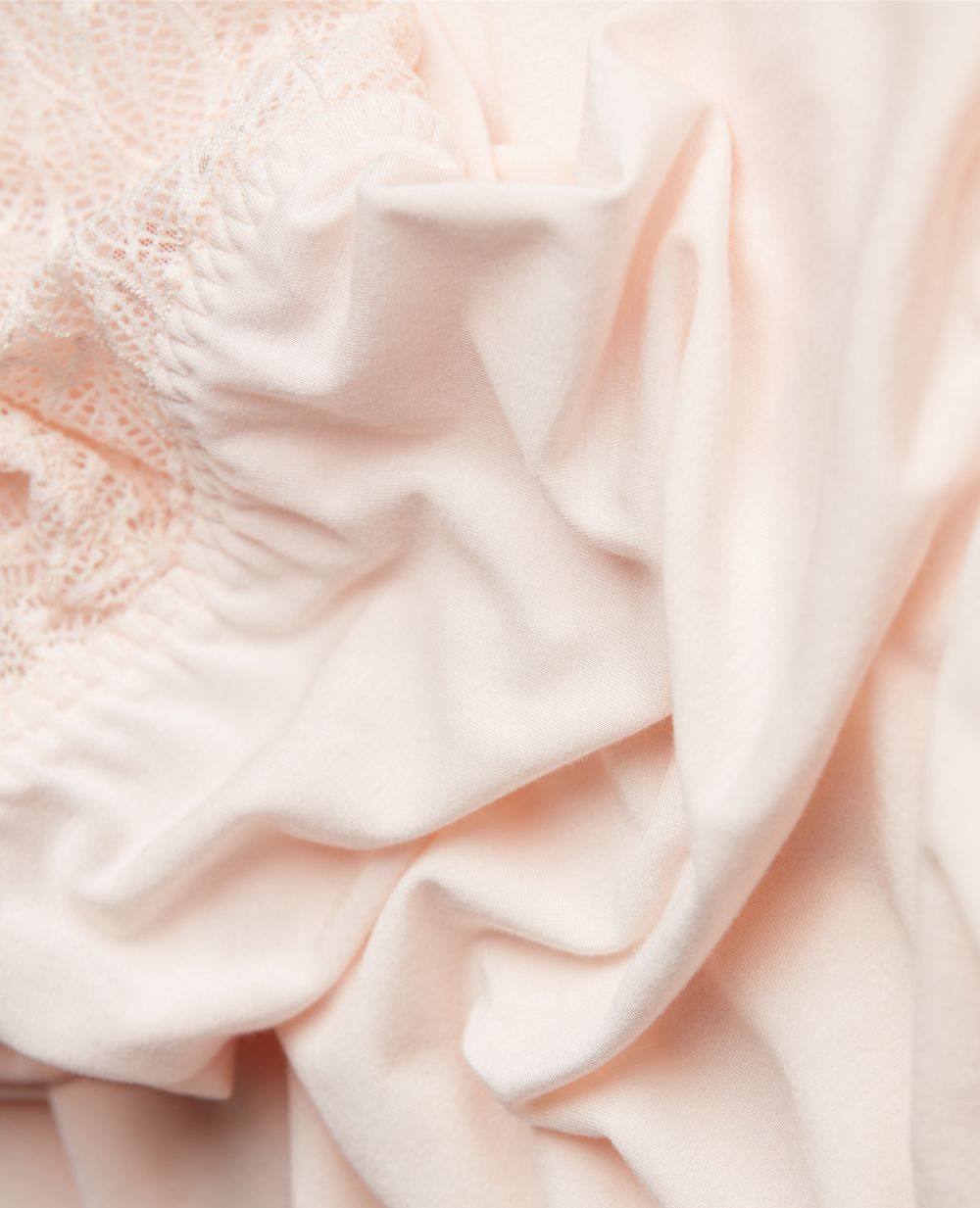 cache-c-ur-nuisette-de-grossesse-et-d-allaitement-bliss-blush image 5