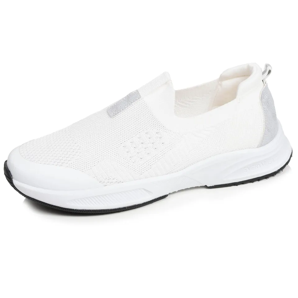 isotoner-baskets-femme-slip-on-sport-blanc-confort-everywear image 1
