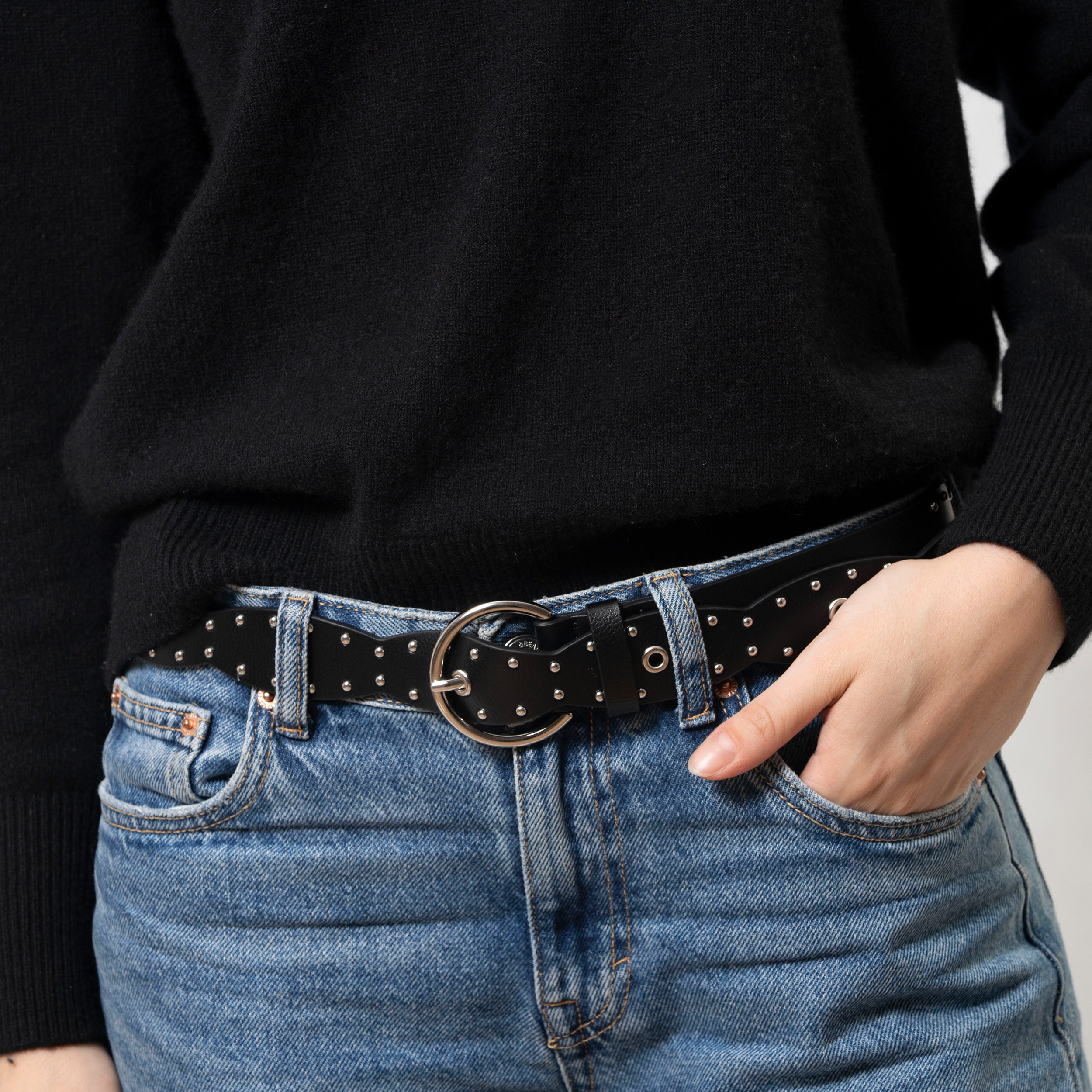 isotoner-ceinture-femme-rock-noir-cuir-clout-e-3-cm image 2