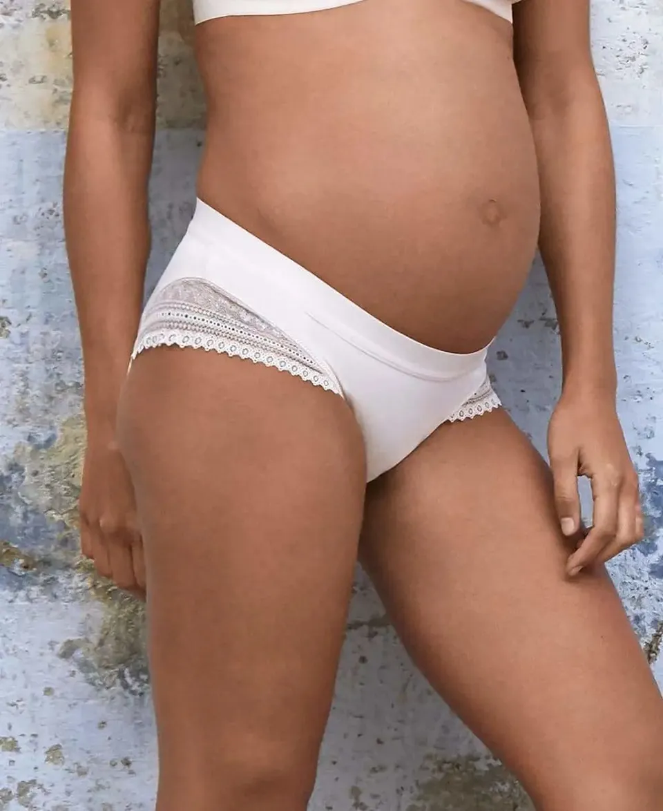 cache-c-ur-shorty-de-grossesse-serena-blush image 1