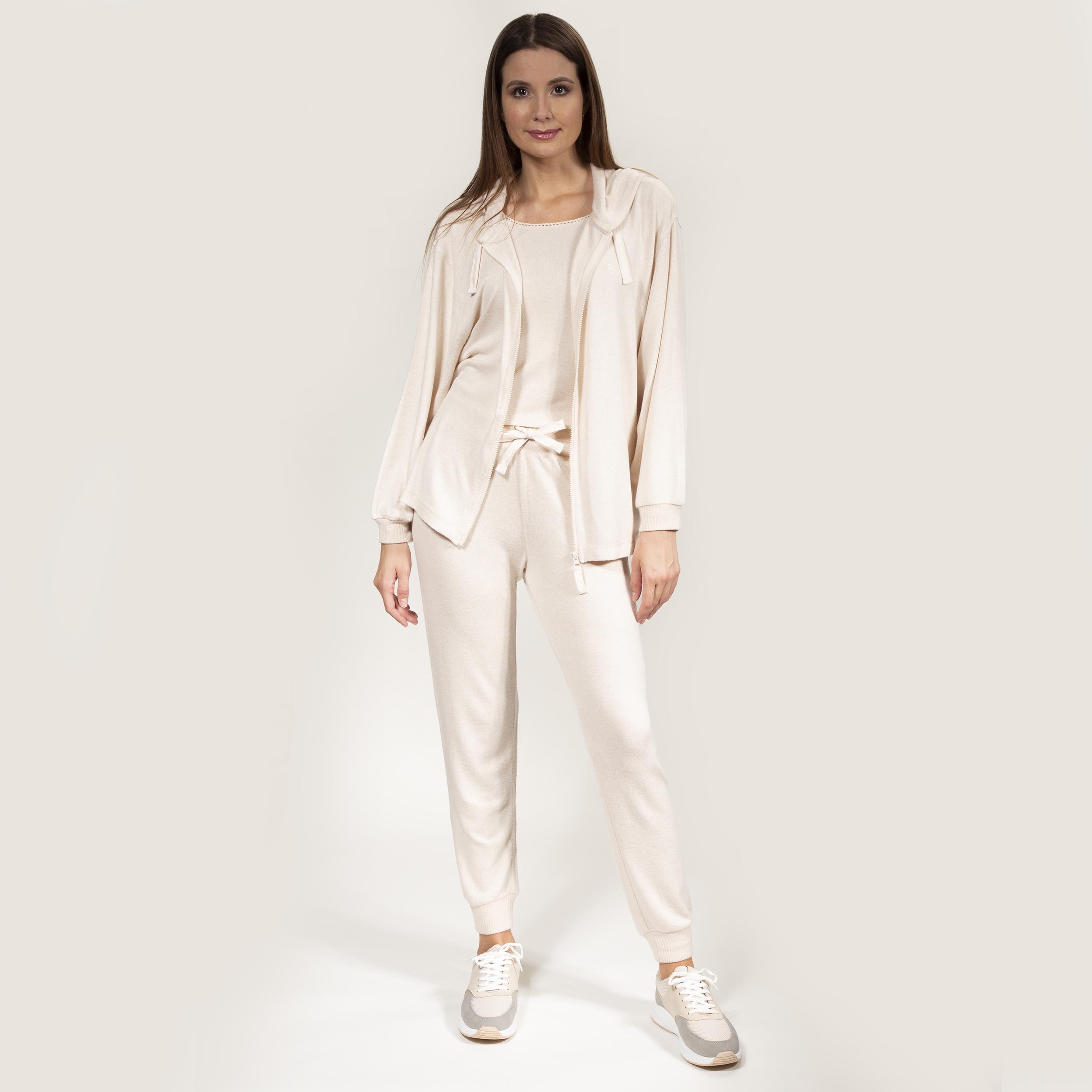 isotoner-sweat-shirt-capuche-femme-beige-homewear-ultra-doux image 4