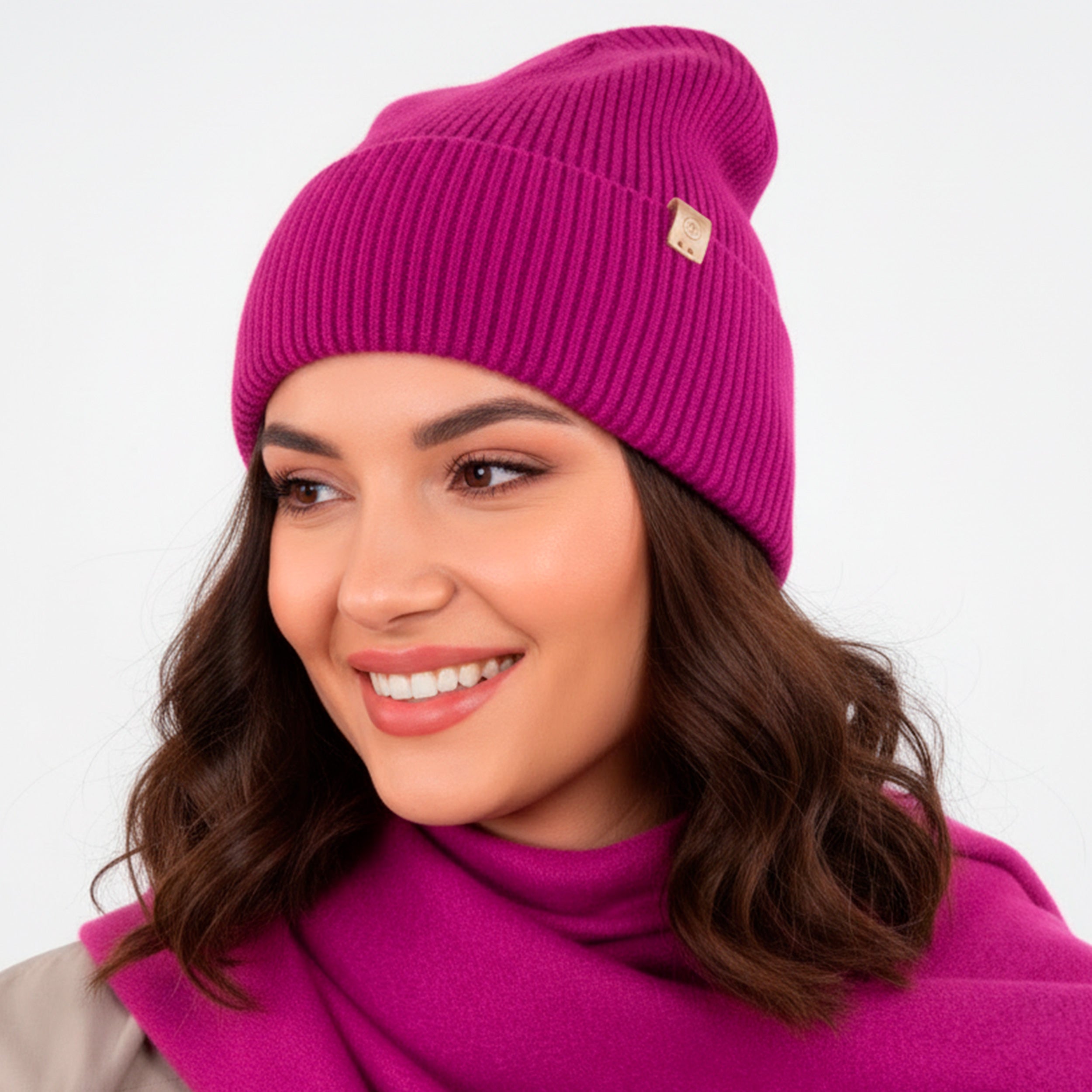 isotoner-bonnet-femme-ultra-doux-groseille image 2