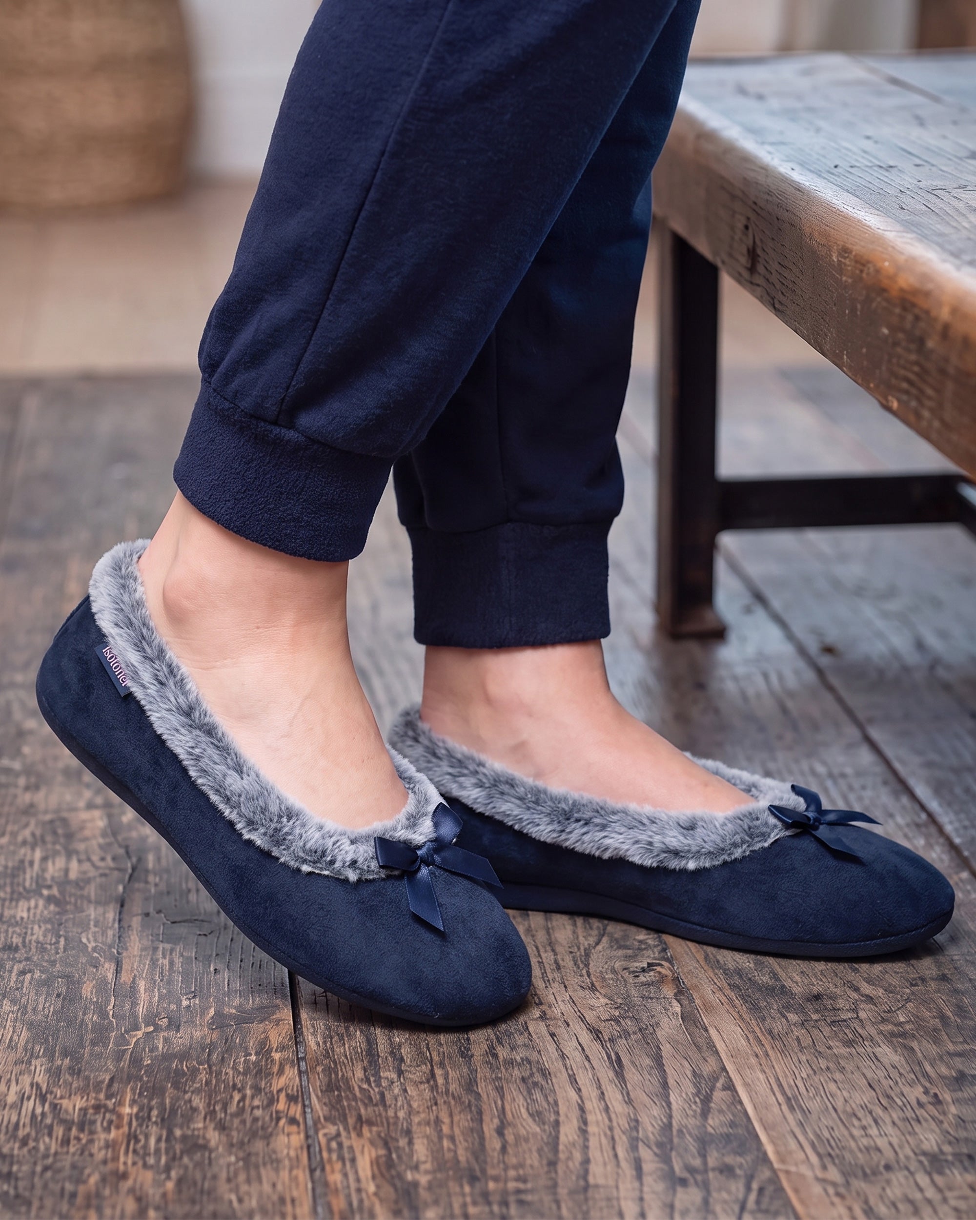 isotoner-chaussons-ballerines-femme-marine-m-moire-de-forme image 2