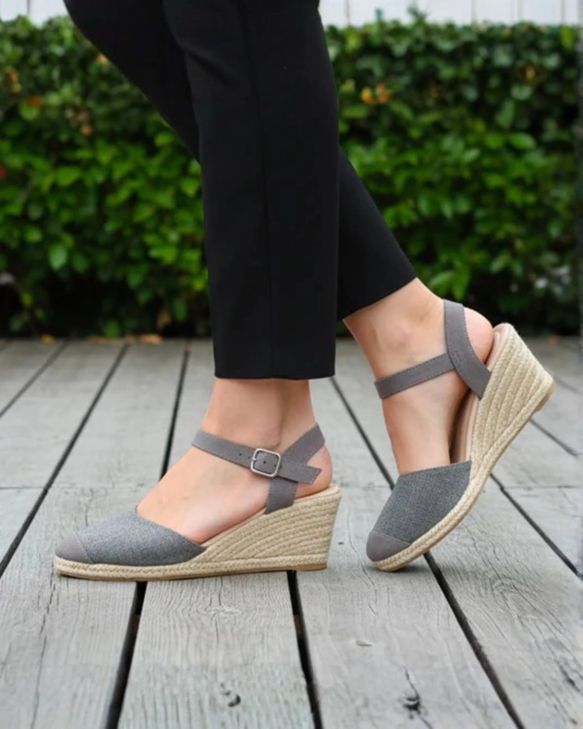 isotoner-espadrilles-ferm-es-femme-talon-corde-grise-6-cm image 2