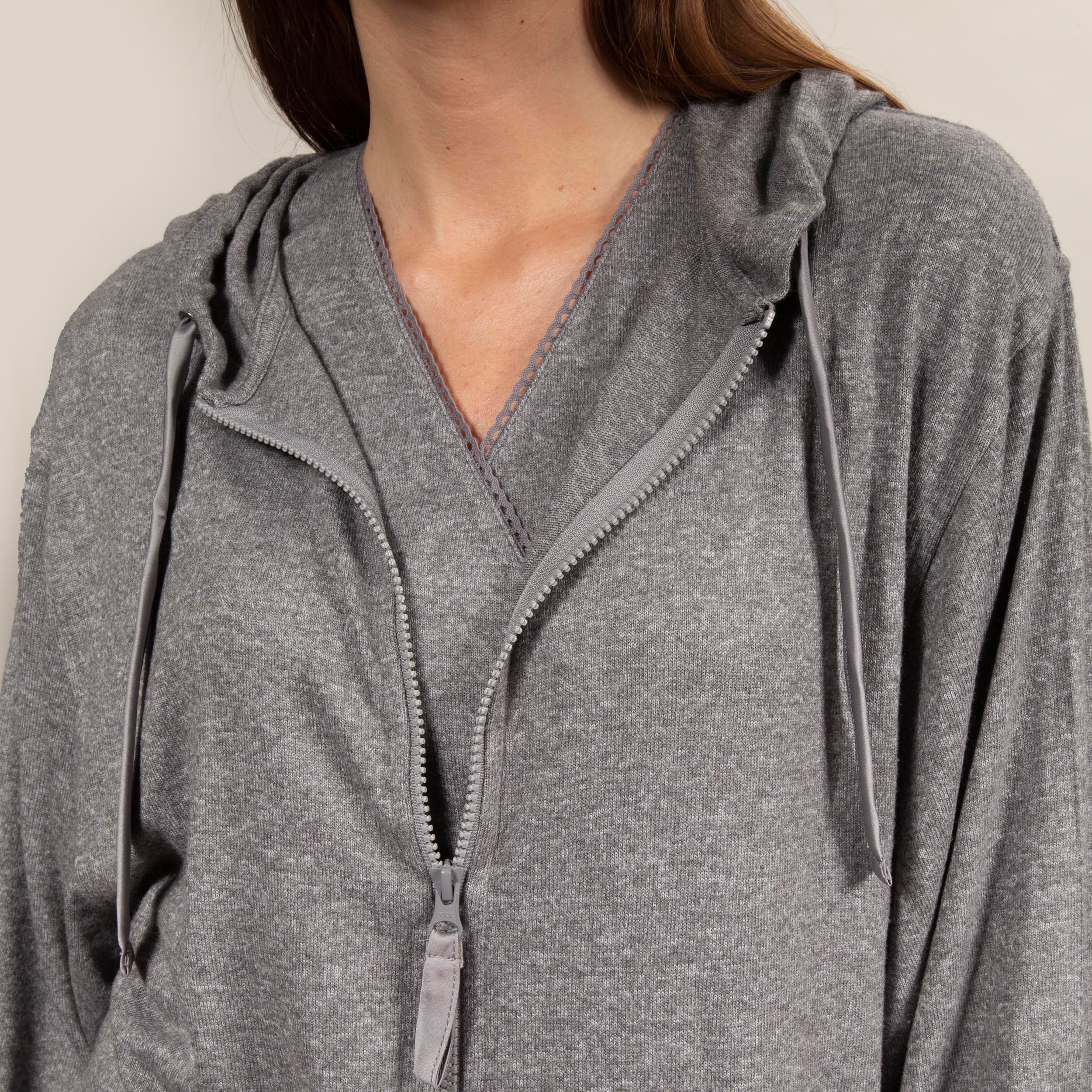 isotoner-sweat-shirt-capuche-femme-gris-chin image 5
