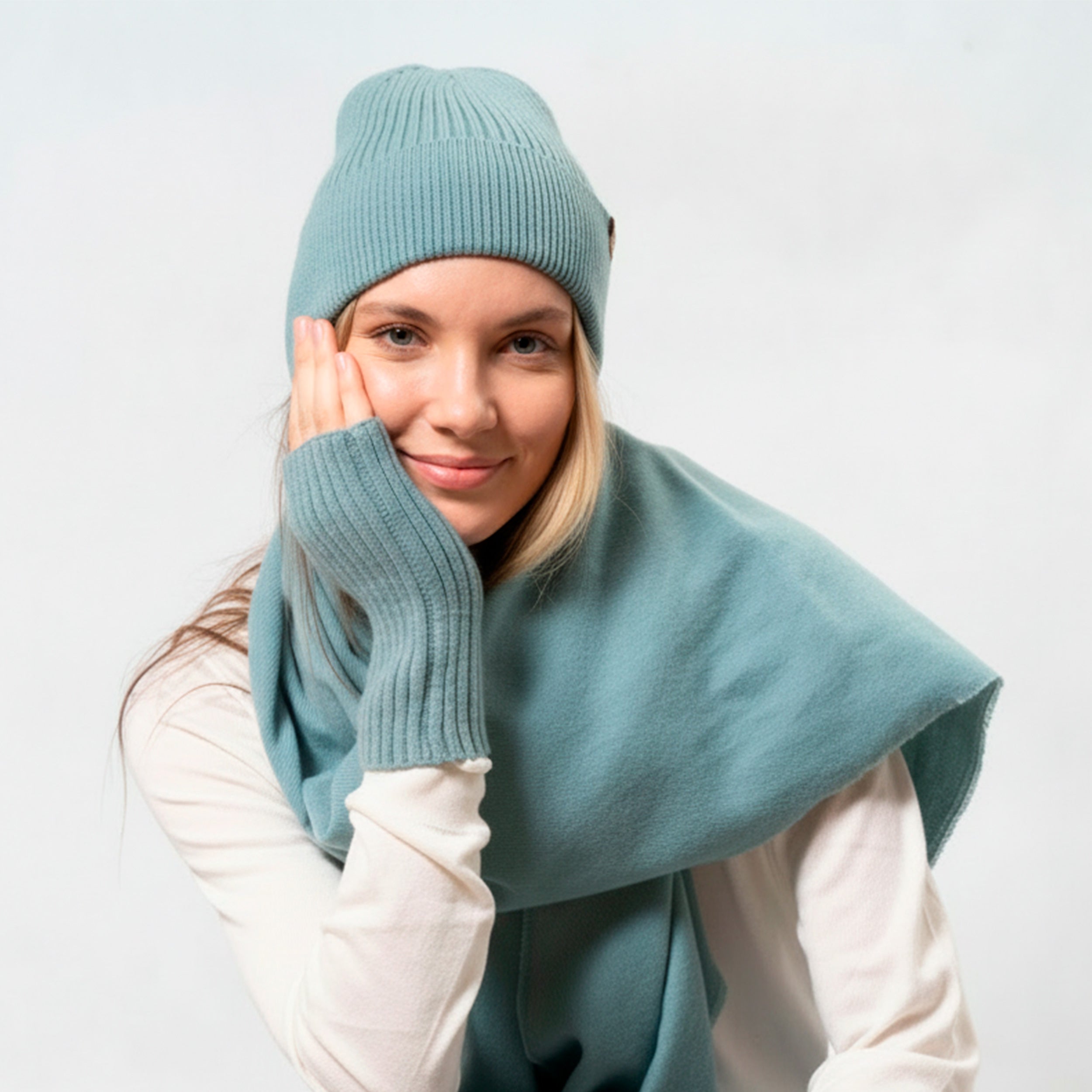 isotoner-mitaines-femme-maille-ultra-doux-lagon image 2