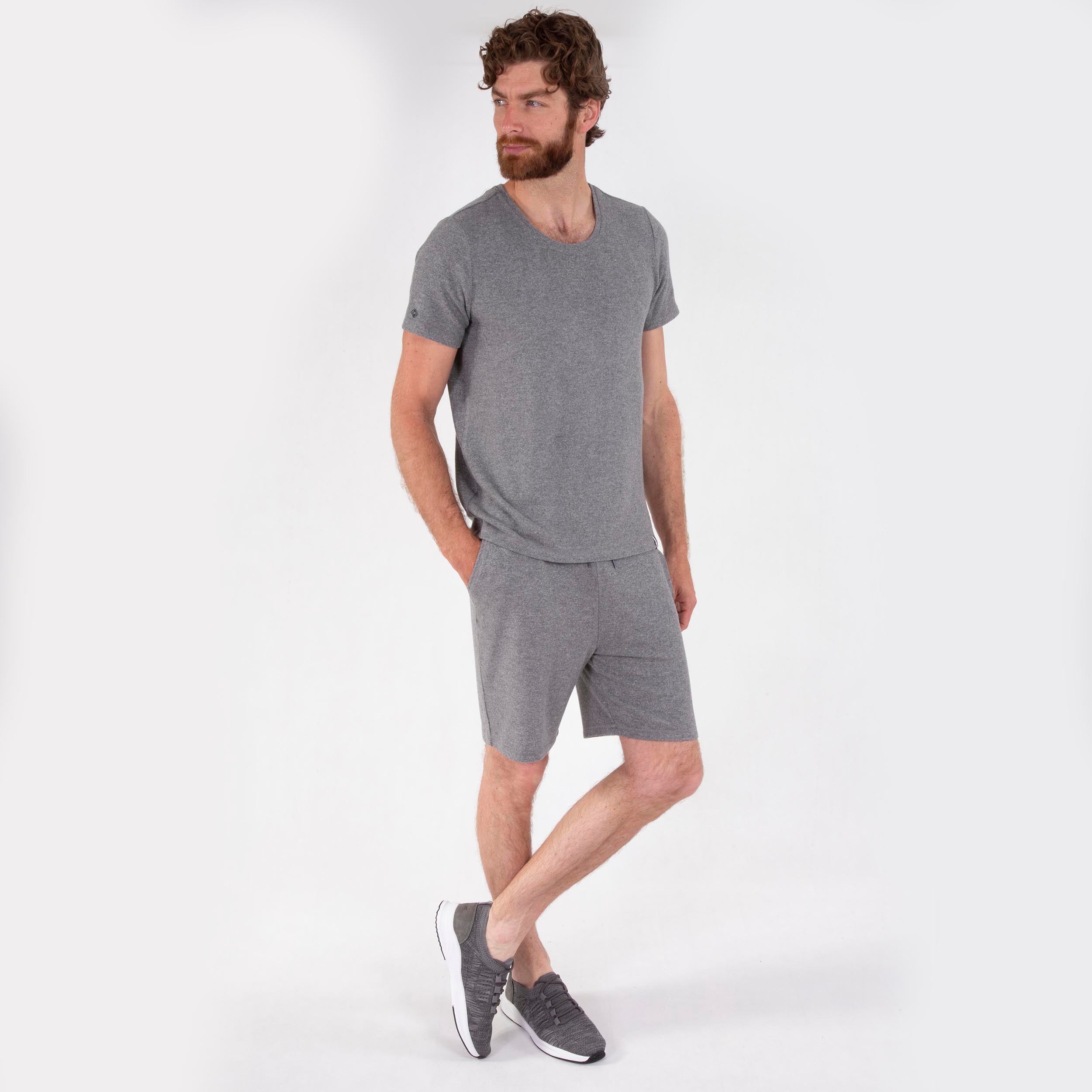 isotoner-short-homme-gris image 4