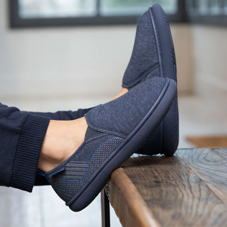 isotoner-chaussons-slippers-homme-bloup-marine image 1