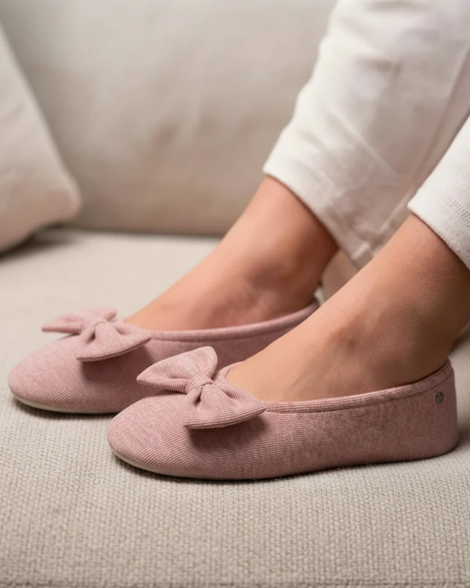 isotoner-chaussons-ballerines-femme-rose-chin-maille image 2