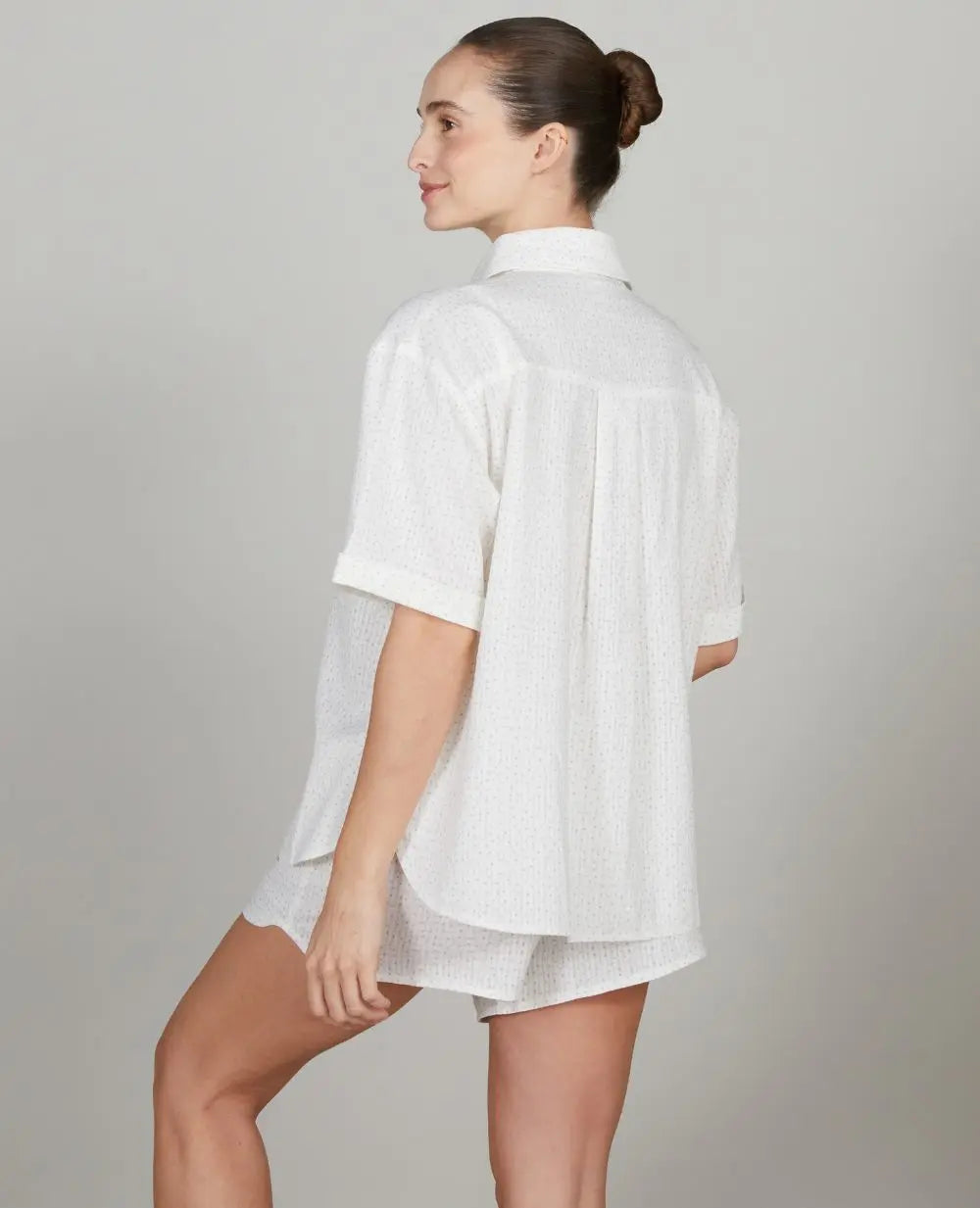 cache-c-ur-pyjashort-de-grossesse-et-d-allaitement-paulette-blanc image 3