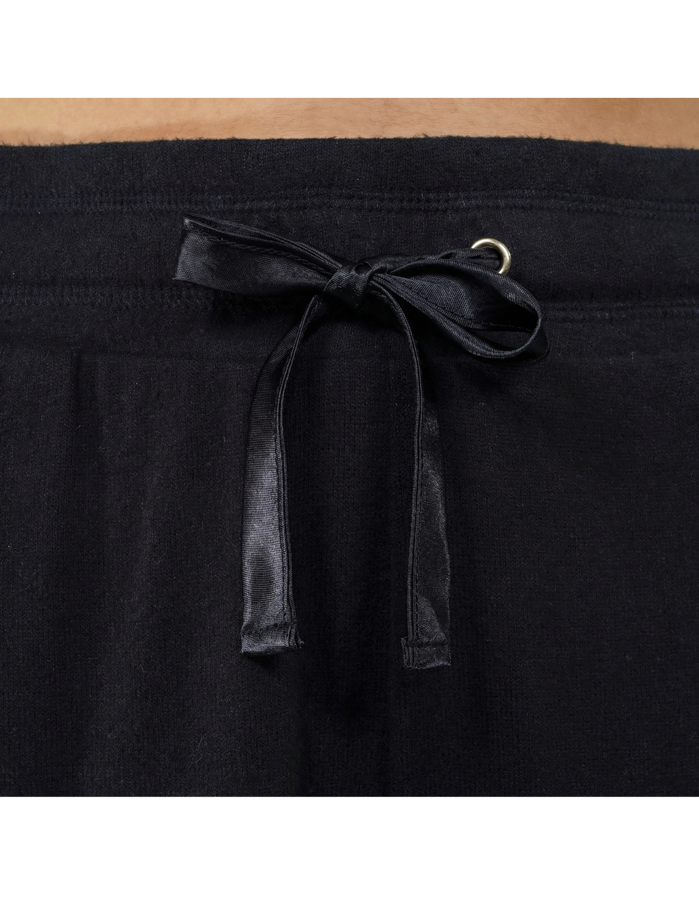 isotoner-short-femme-noir-viscose-ecovero-broderies image 7