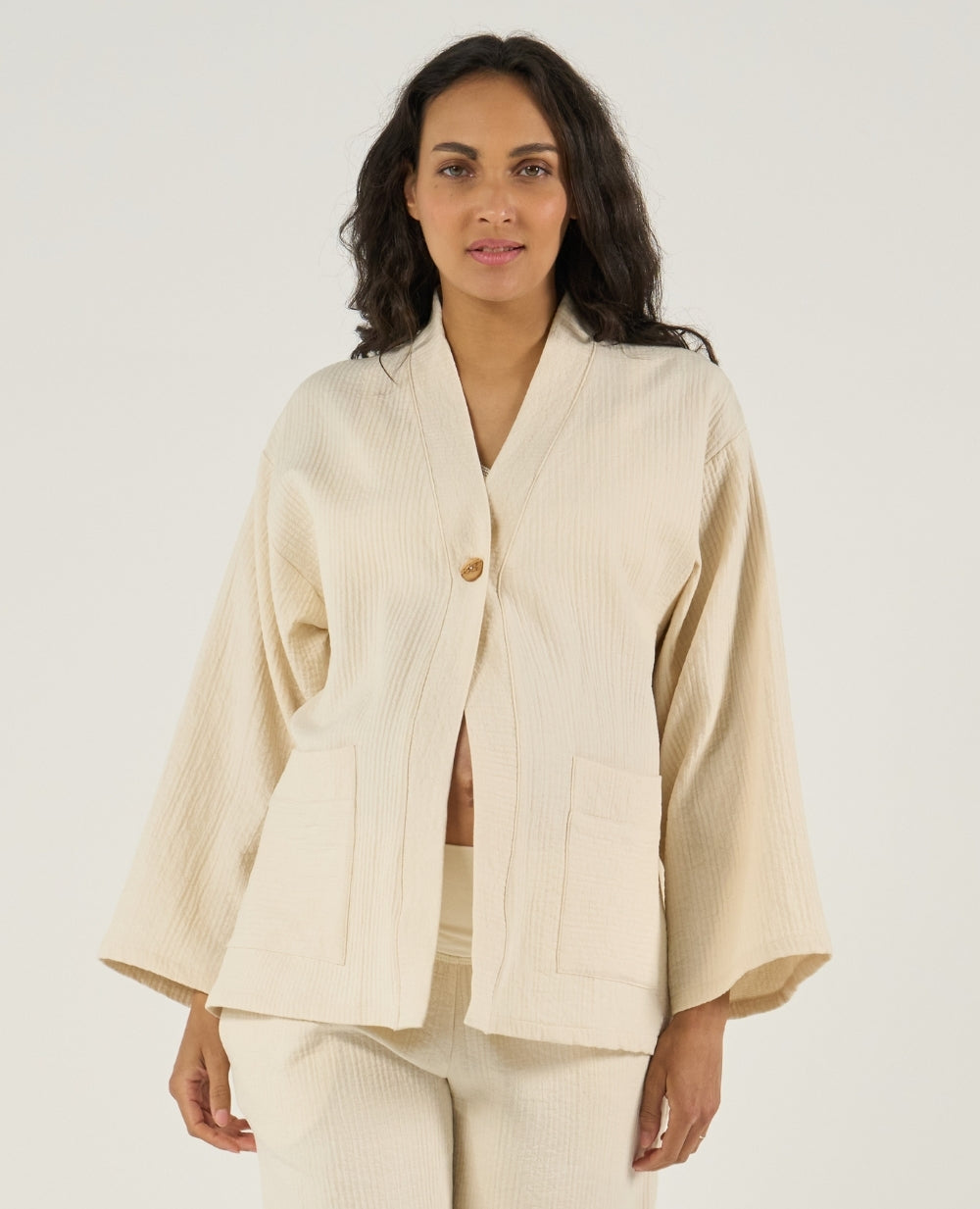 cache-c-ur-celia-veste-de-maternit-naturel image 2