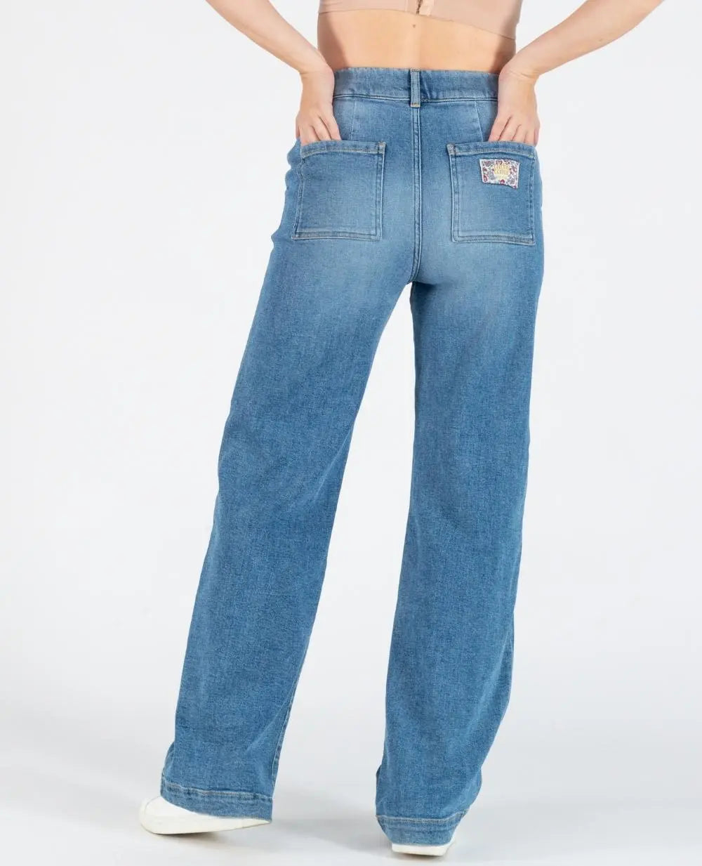 cache-c-ur-jean-de-grossesse-wide-leg-kelly-mid-blue image 6