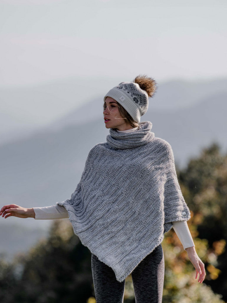 pipolaki-cape-elini-femme-poncho-cocon-apr-s-ski-chaud-et-doux image 1