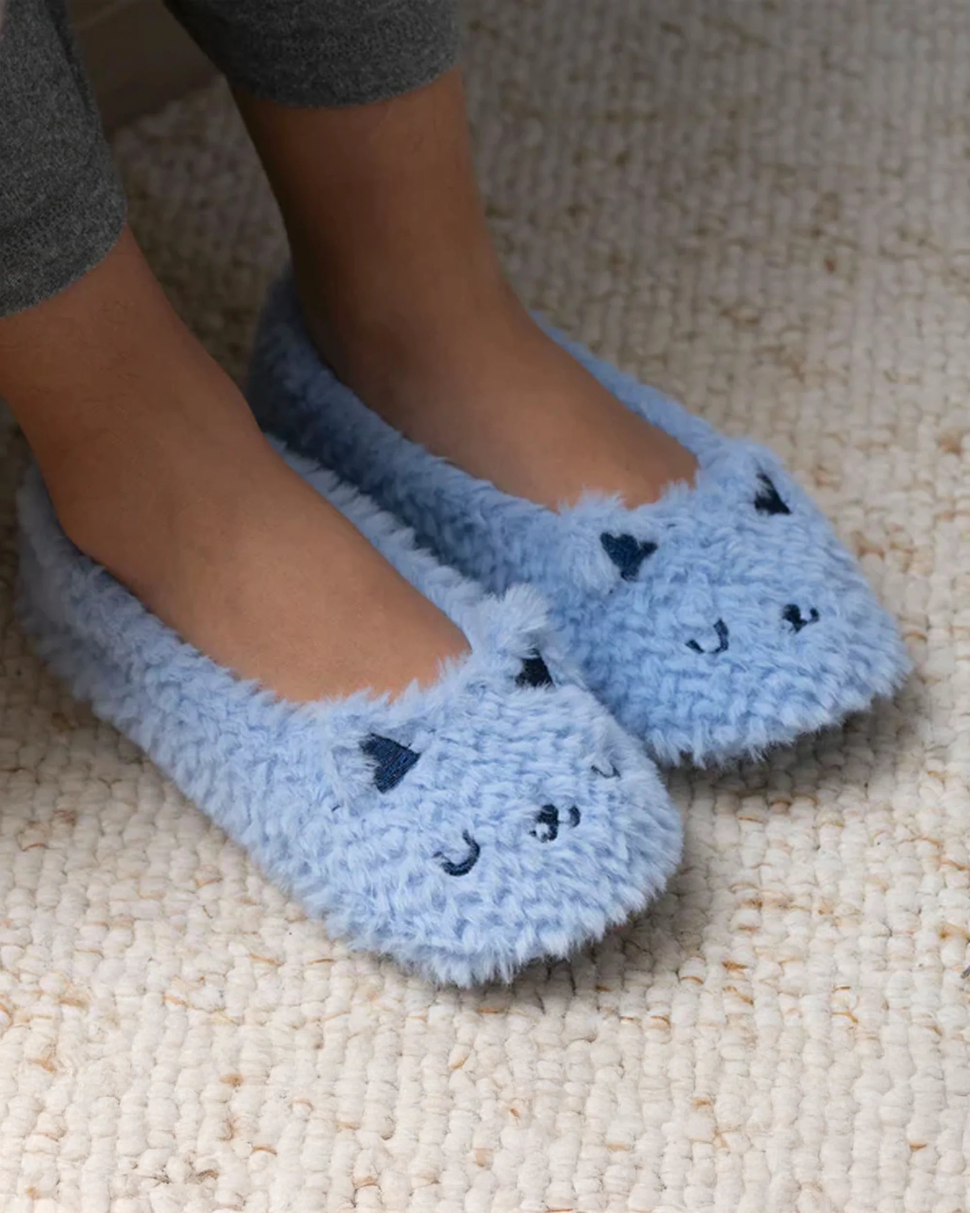 isotoner-chaussons-ballerines-femme-chat-bleu-fourrure-douce image 2