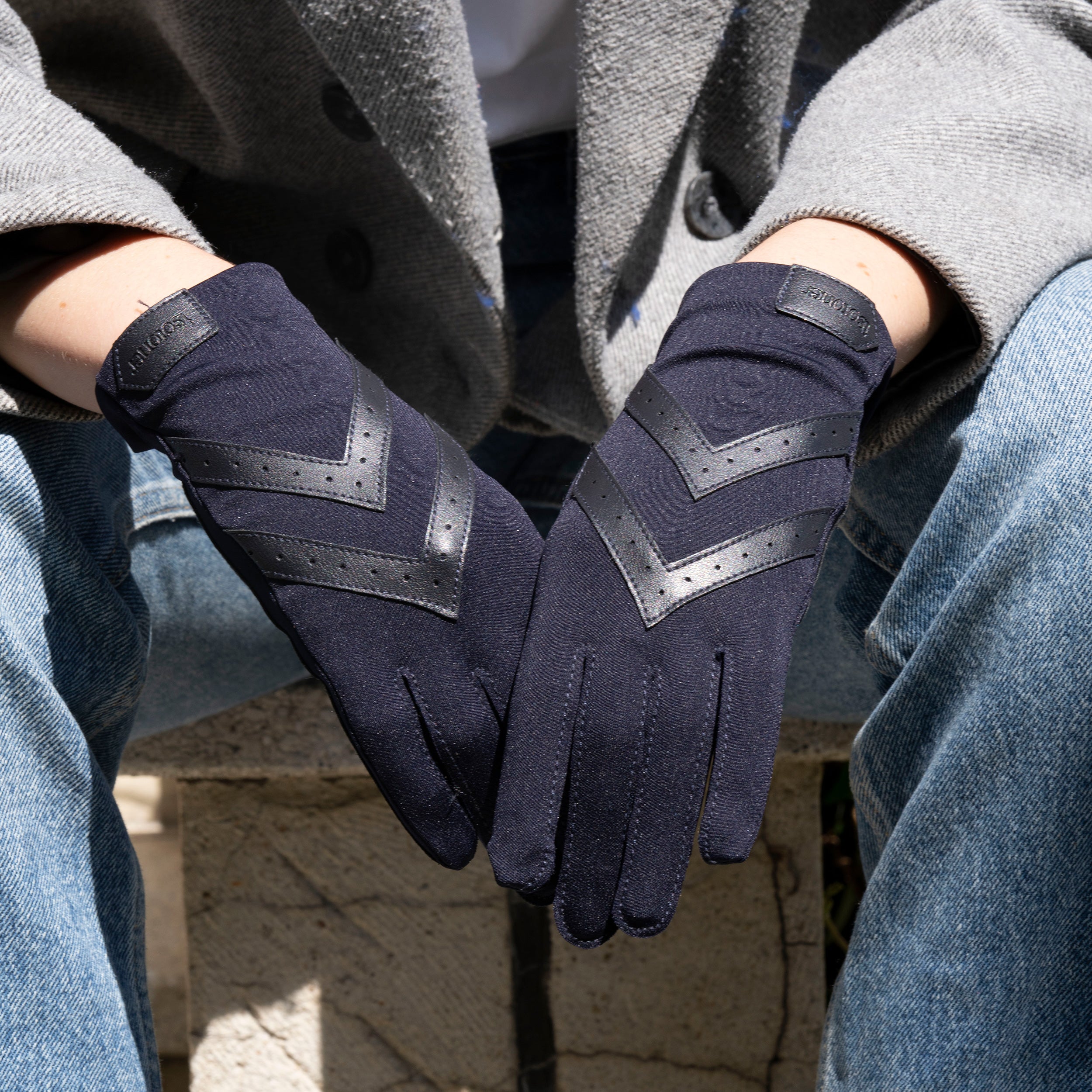 isotoner-gants-femme-tissu-extensible-recycl-bleu image 2