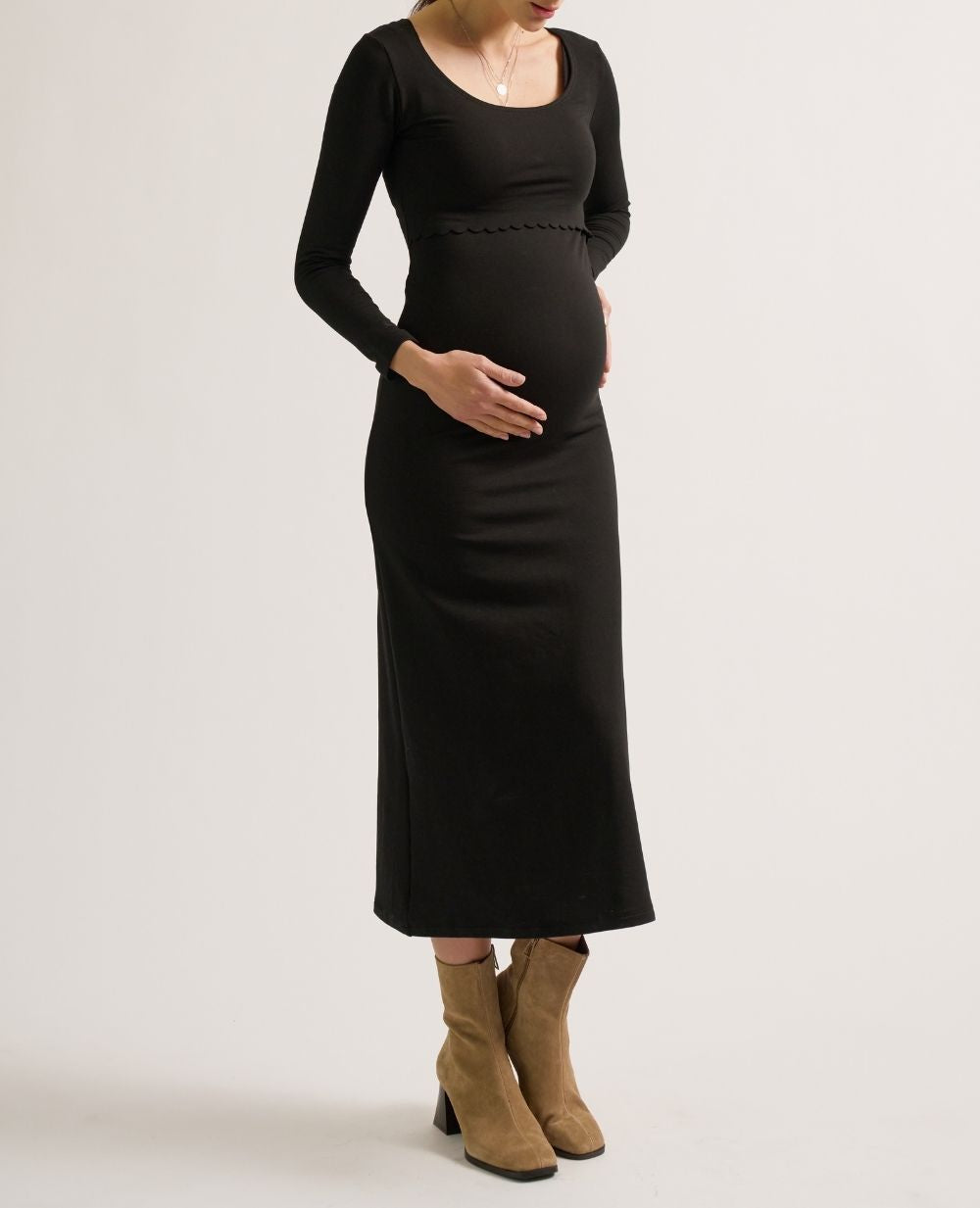 cache-c-ur-mathilde-robe-de-grossesse-et-d-allaitement-manches-longues-noir image 4