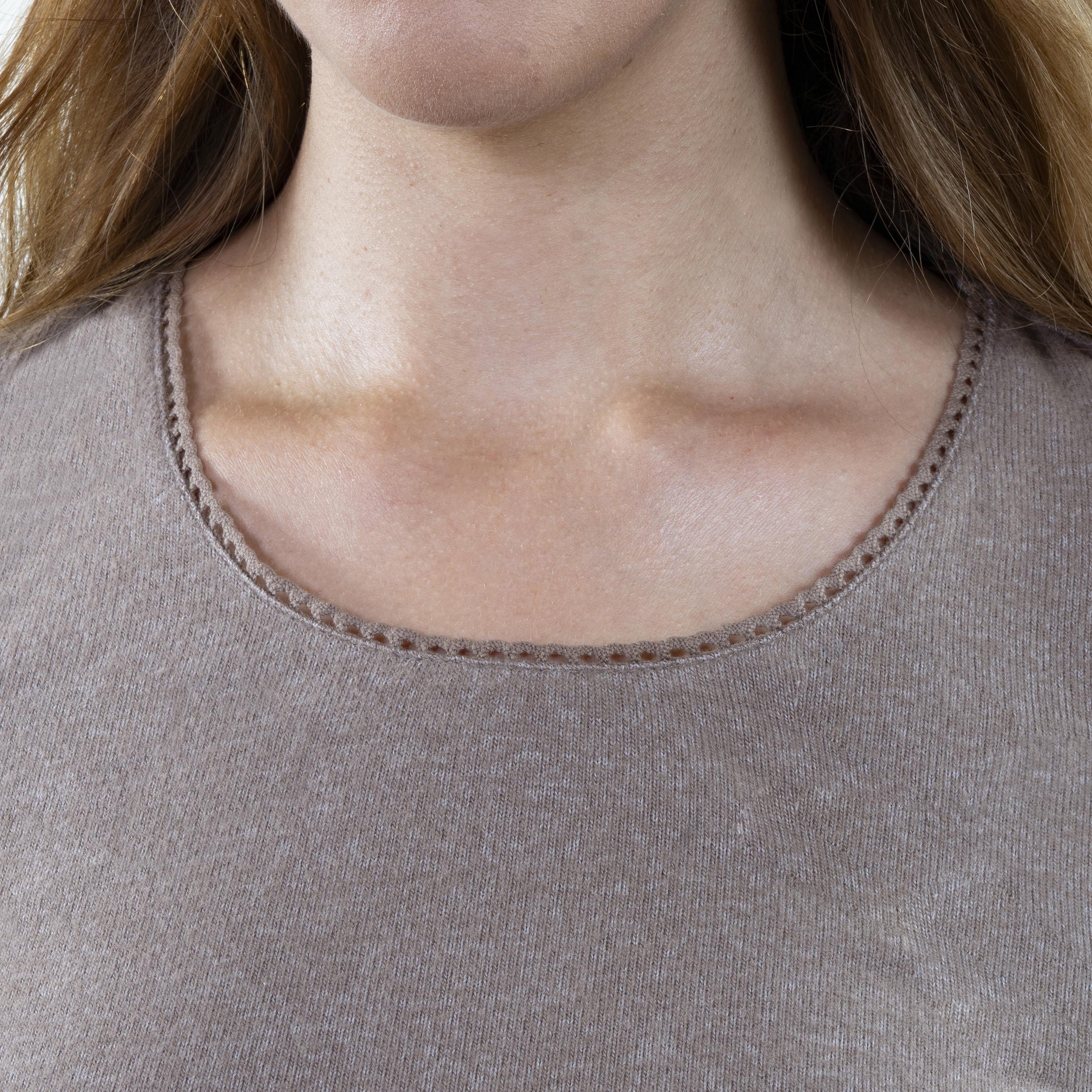 isotoner-d-bardeur-femme-taupe-chin-dentelle-loungewear image 2