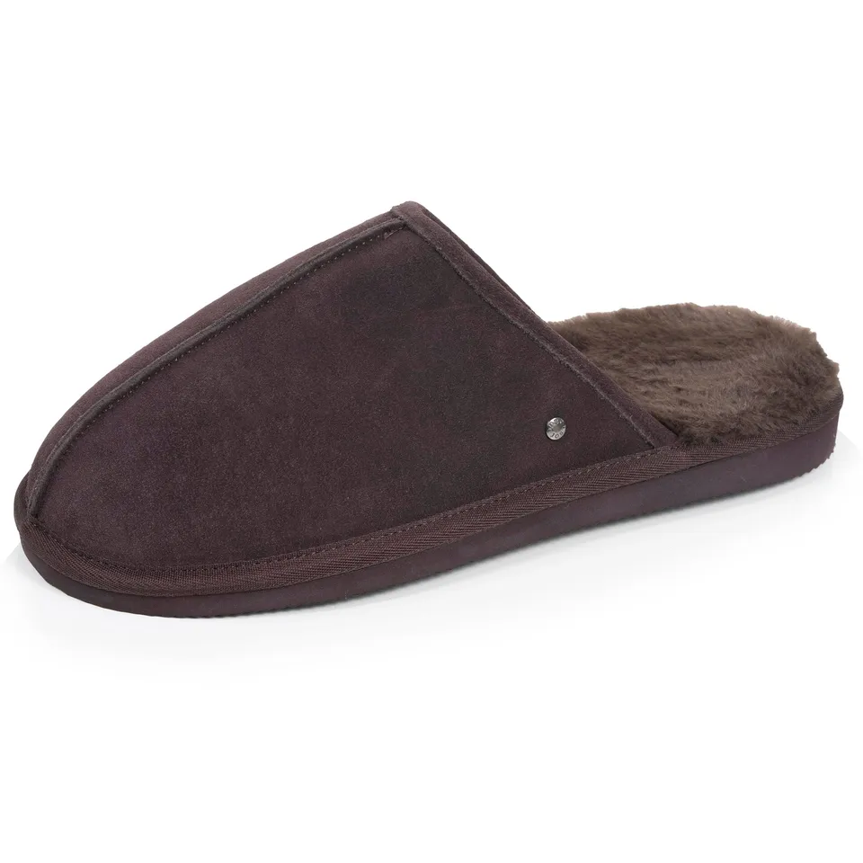 isotoner-chaussons-mules-homme-cuir-chocolat image 1