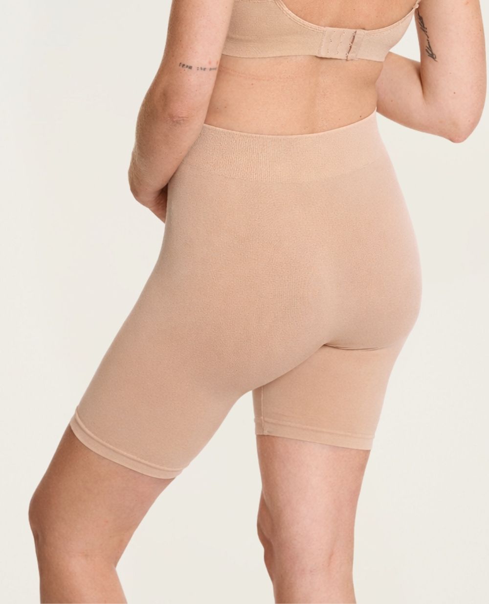 cache-c-ur-cycliste-de-grossesse-sans-couture-essentiel-beige image 4