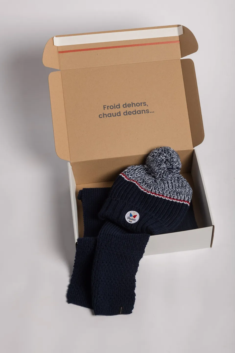 pipolaki-coffret-cadeau-lespi-echarpe-paula-bonnet-et-echarpe-hiver image 1
