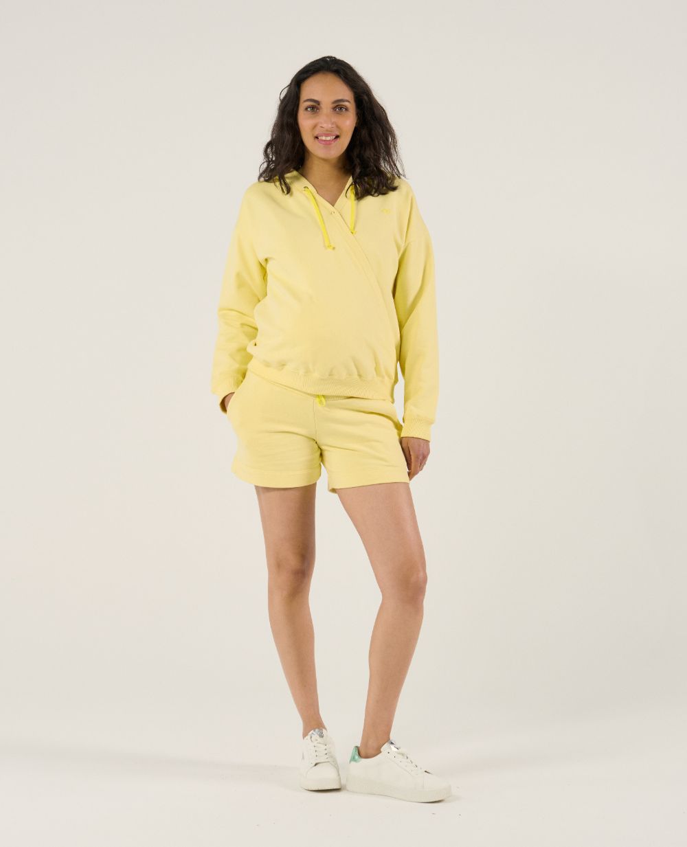 cache-c-ur-coconut-short-de-grossesse-et-allaitement-vanille image 4