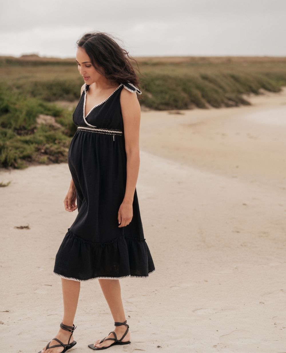 cache-c-ur-gaia-robe-d-allaitement-midi-boh-me-noir image 1