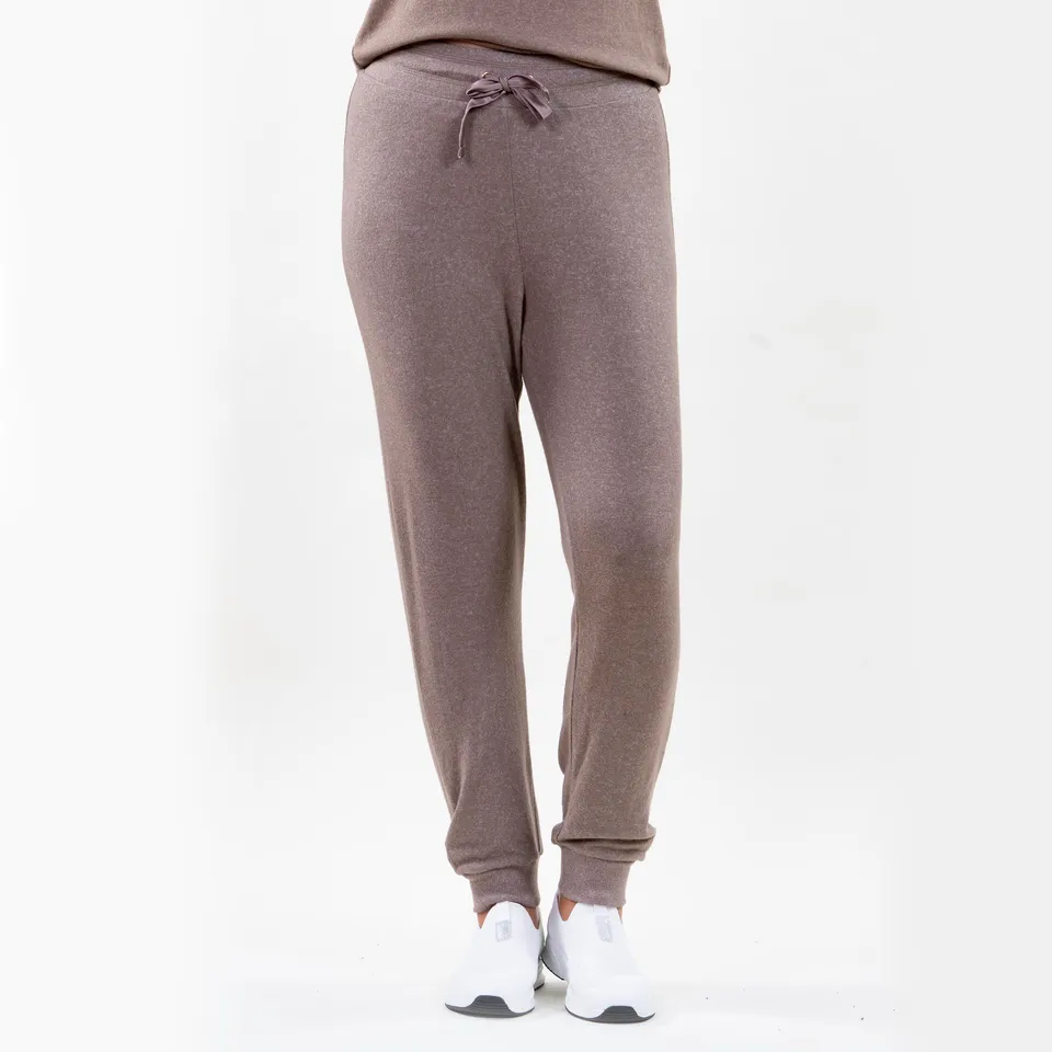 isotoner-pantalon-jogger-femme-taupe-chin-viscose-ecovero image 1