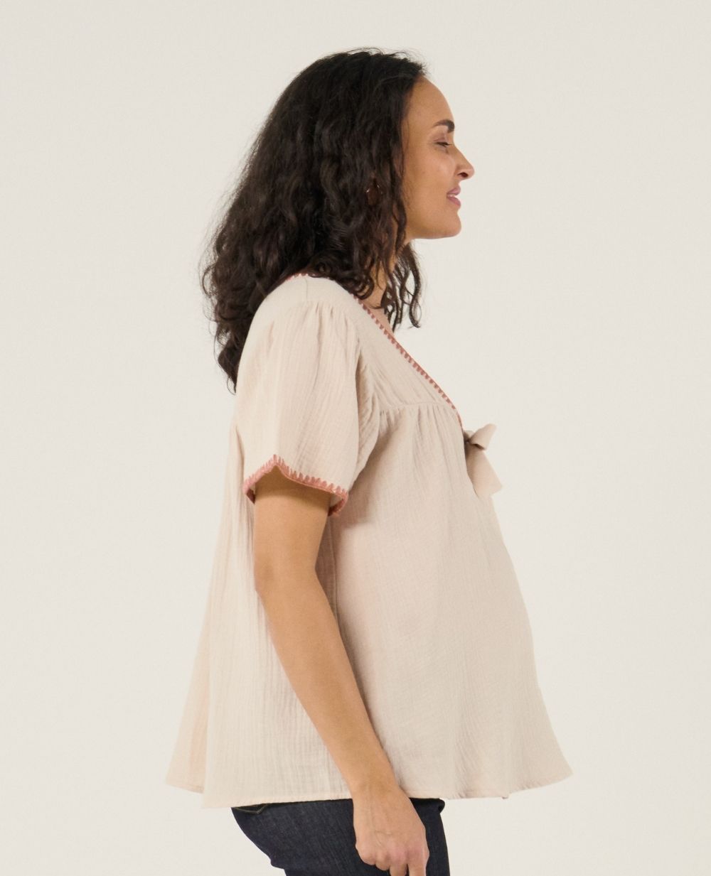 cache-c-ur-blouse-d-allaitement-soraya-beige image 2