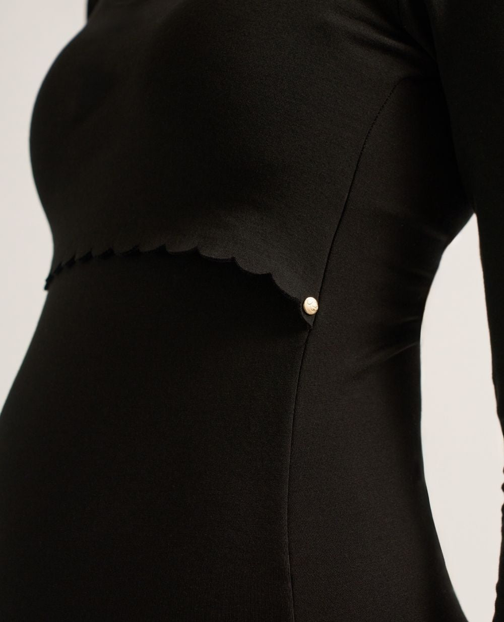 cache-c-ur-mathilde-robe-de-grossesse-et-d-allaitement-manches-longues-noir image 7