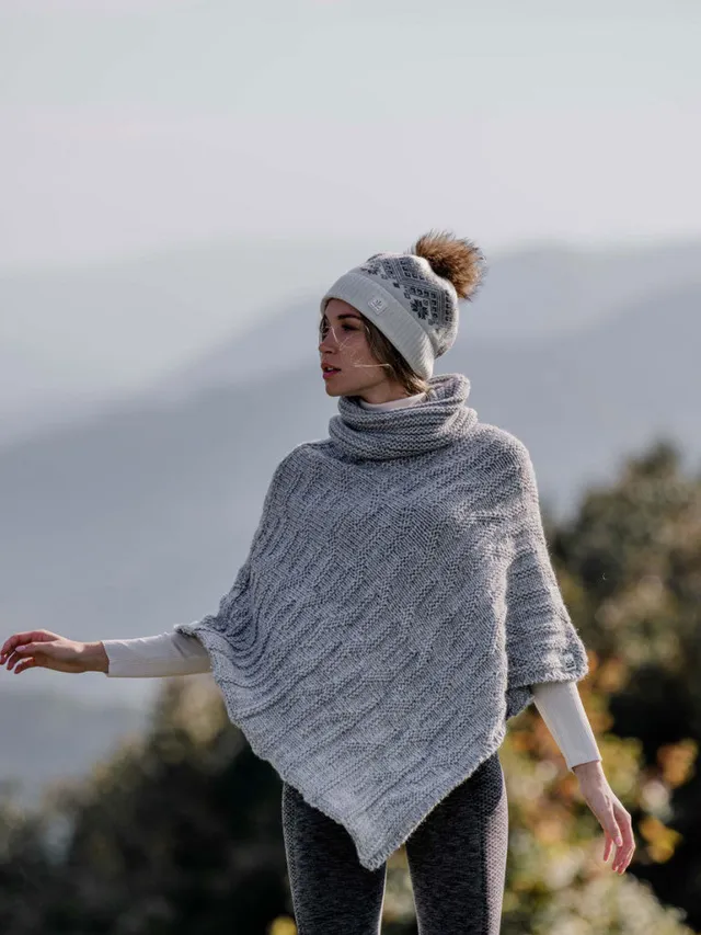 pipolaki-cape-elini-femme-poncho-cocon-apr-s-ski-chaud-et-doux image 1
