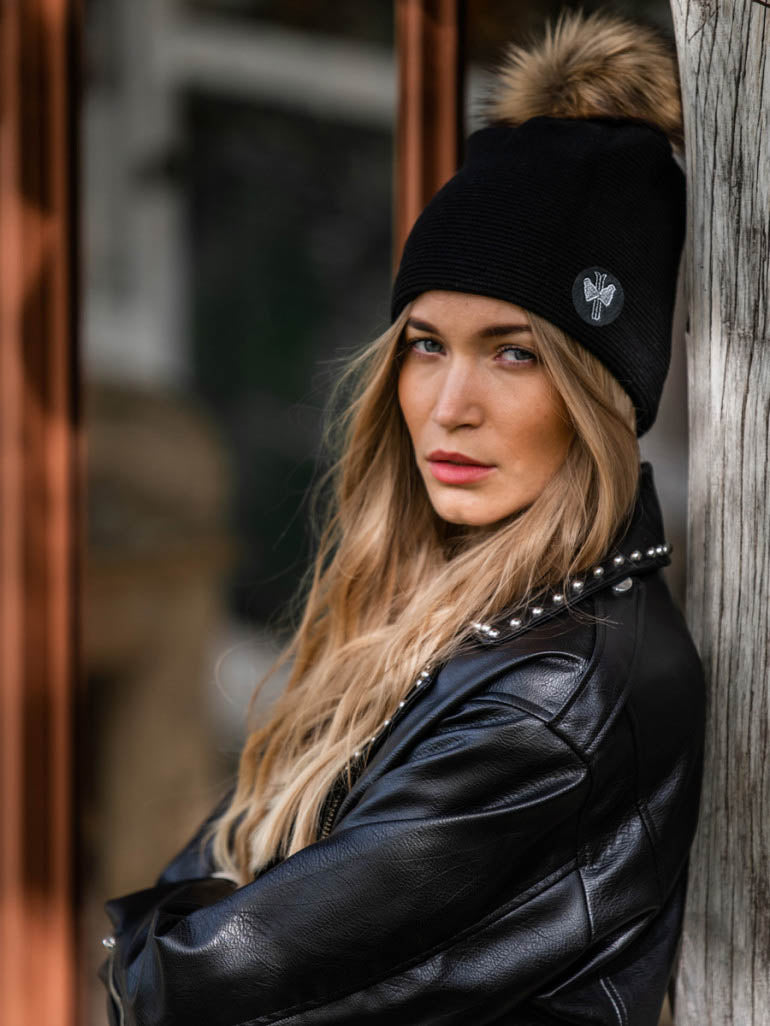 pipolaki-bonnet-tivoli-bonnet-femme-maille-c-tel-e-pompon-polaire image 2