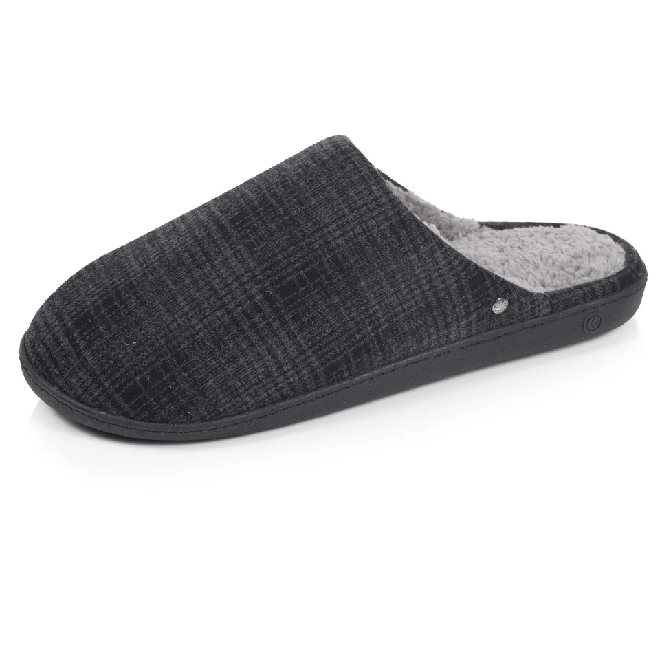 isotoner-chaussons-mules-homme-tartan-noir image 1