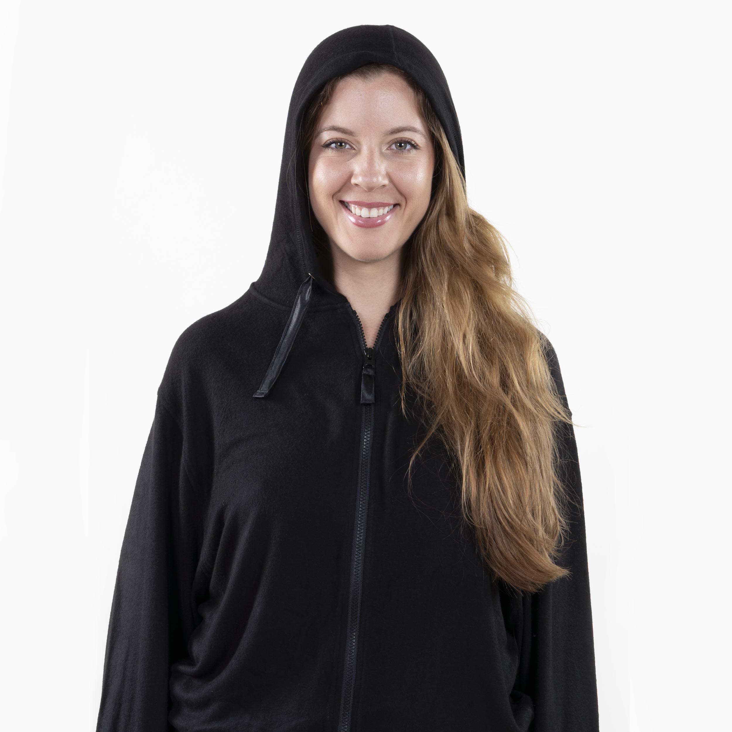 isotoner-sweat-shirt-capuche-femme-noir-viscose-ecovero image 4