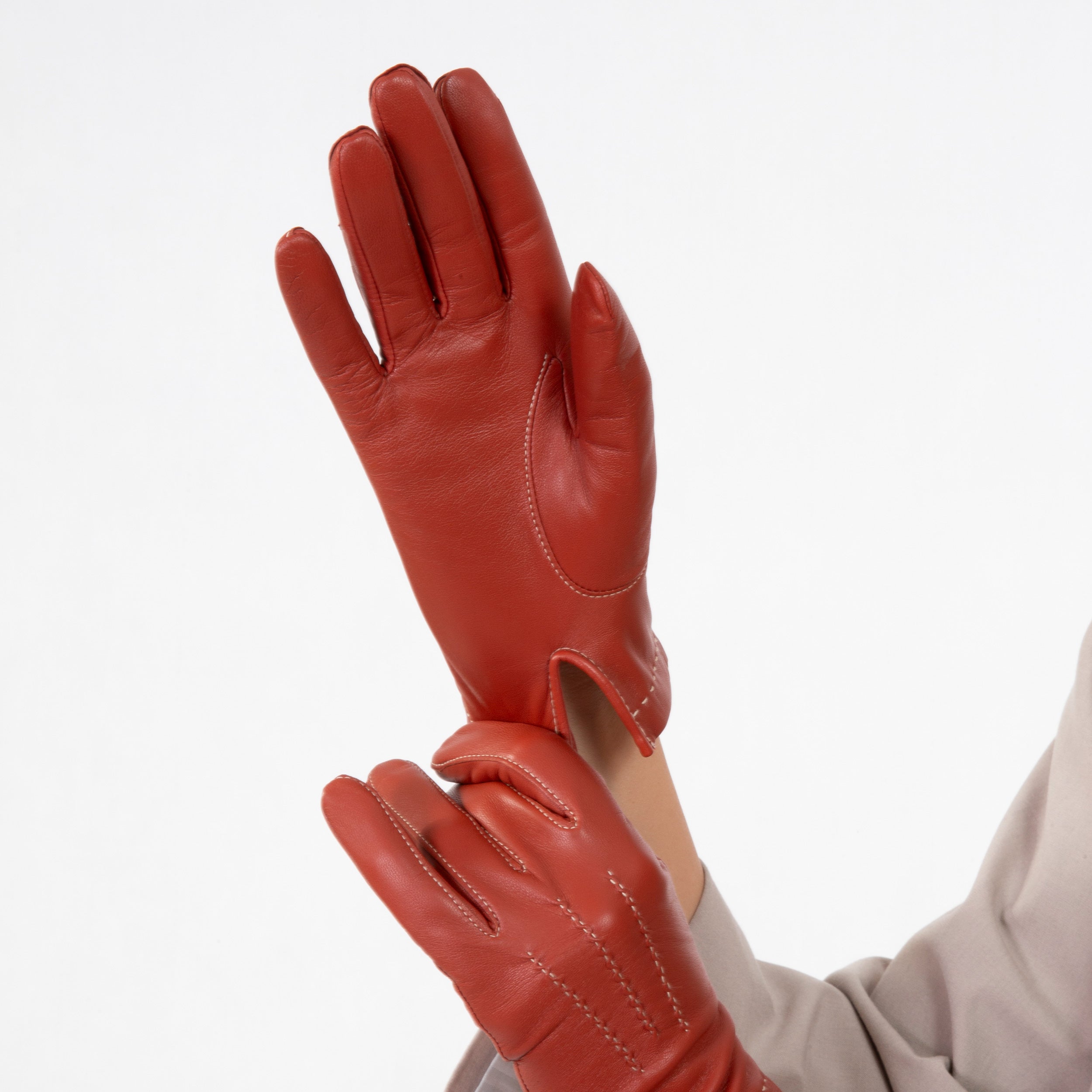 isotoner-gants-femme-cuir-agneau-mandarine image 2