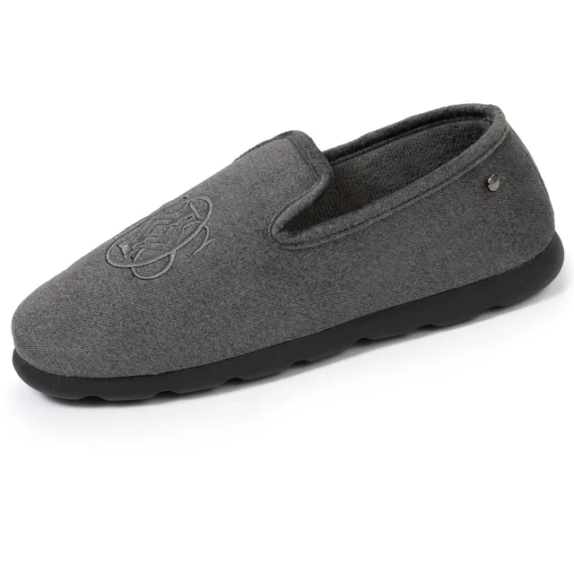 isotoner-chaussons-charentaises-homme-blason-gris image 1